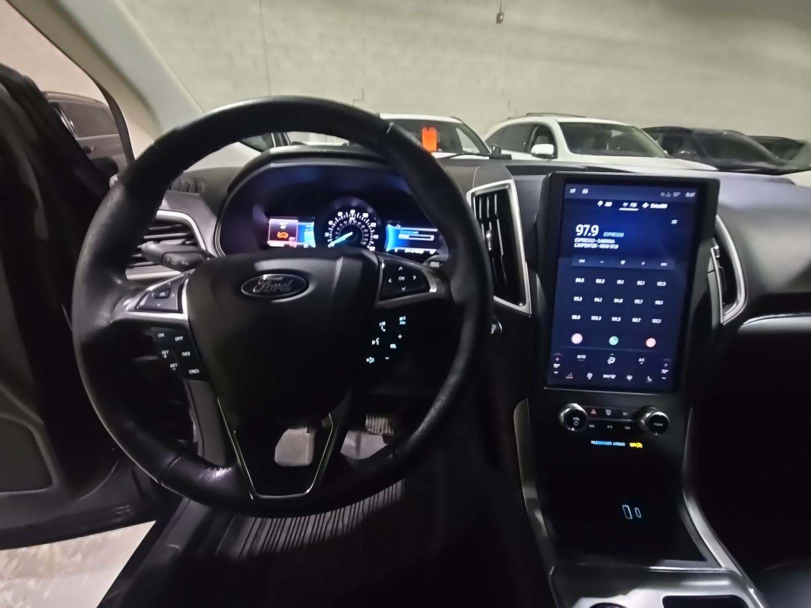 2022 Ford Edge SEL AWD