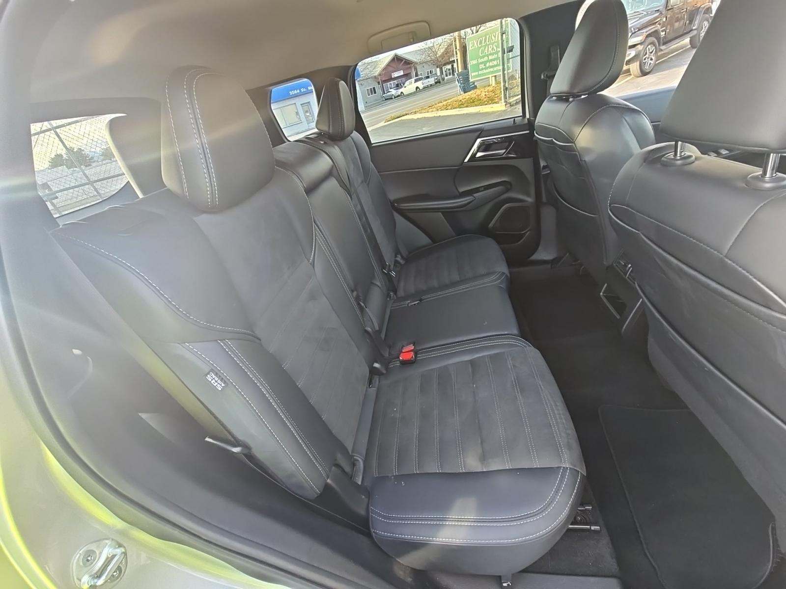 2024 Mitsubishi Outlander SE AWD