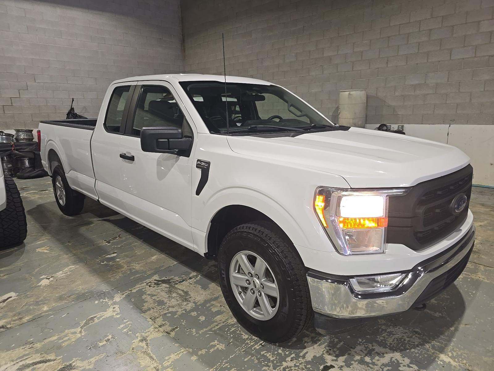 FORD F-150 - 4