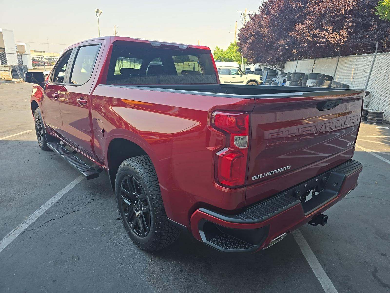 2023 Chevrolet Silverado 1500 RST AWD