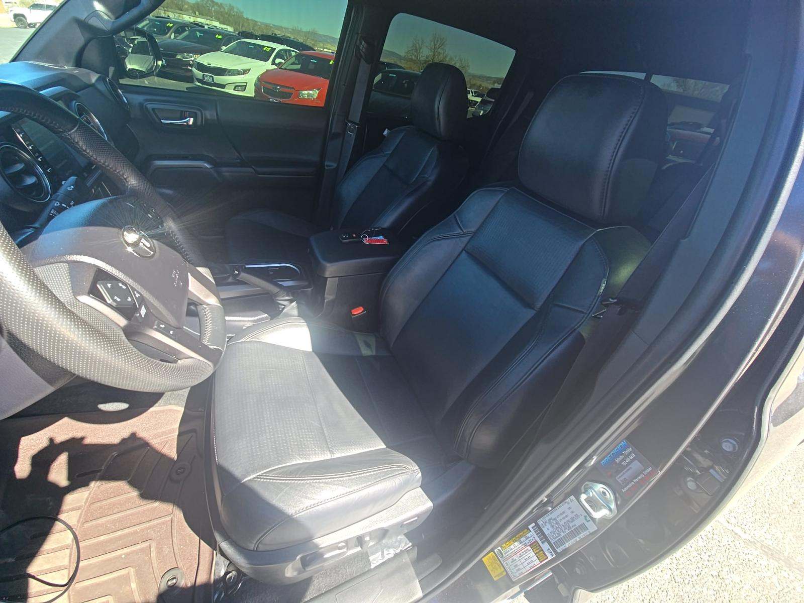 2022 Toyota Tacoma TRD Sport AWD