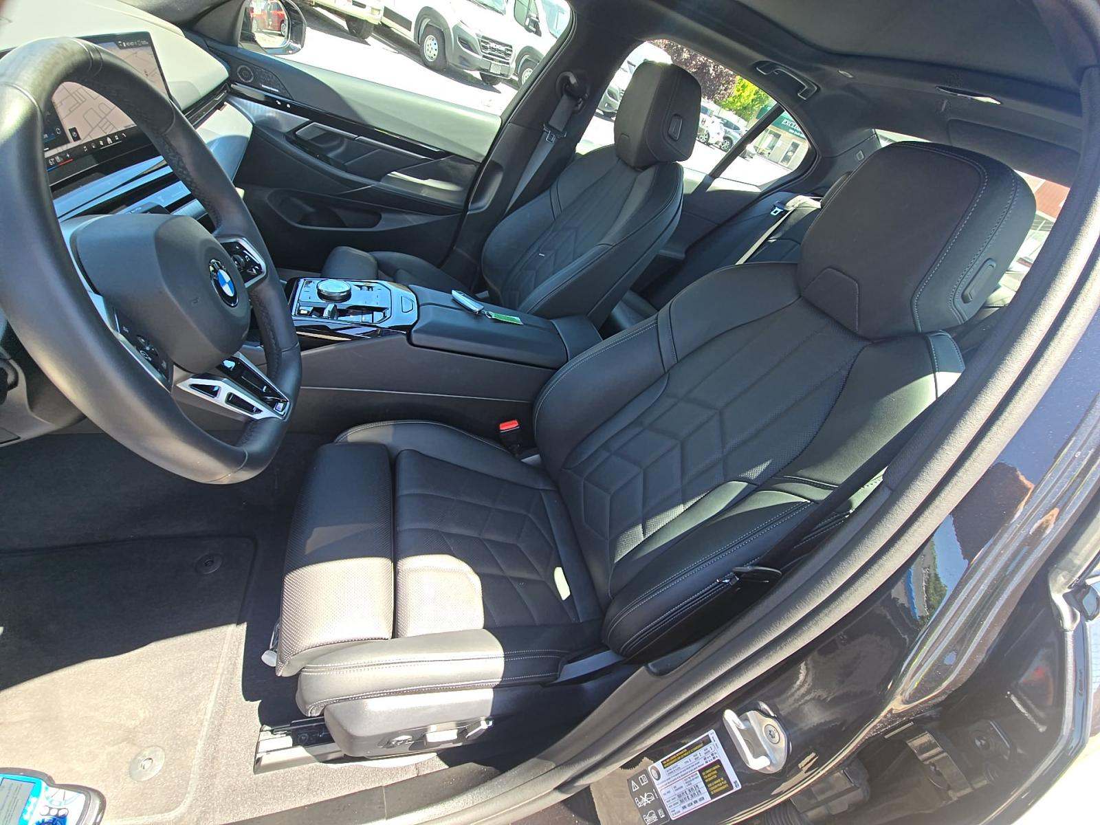 2026 BMW 5 Series 530i xDrive AWD