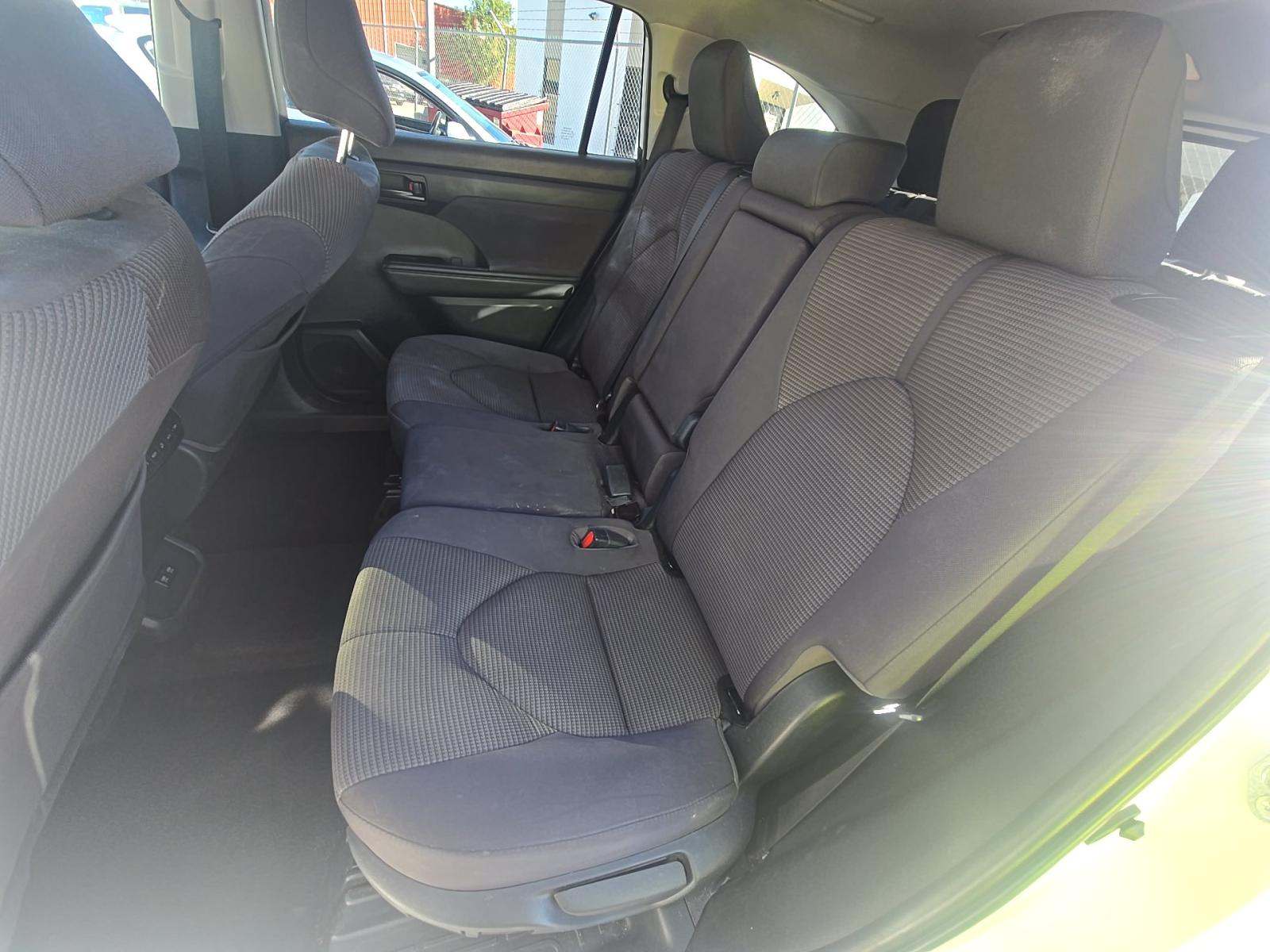 2021 Toyota Highlander LE AWD