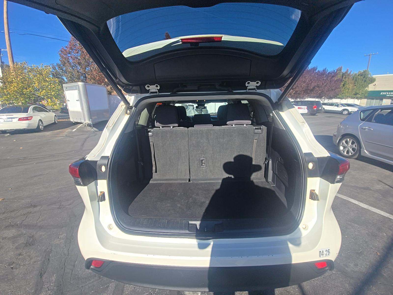 2021 Toyota Highlander LE AWD