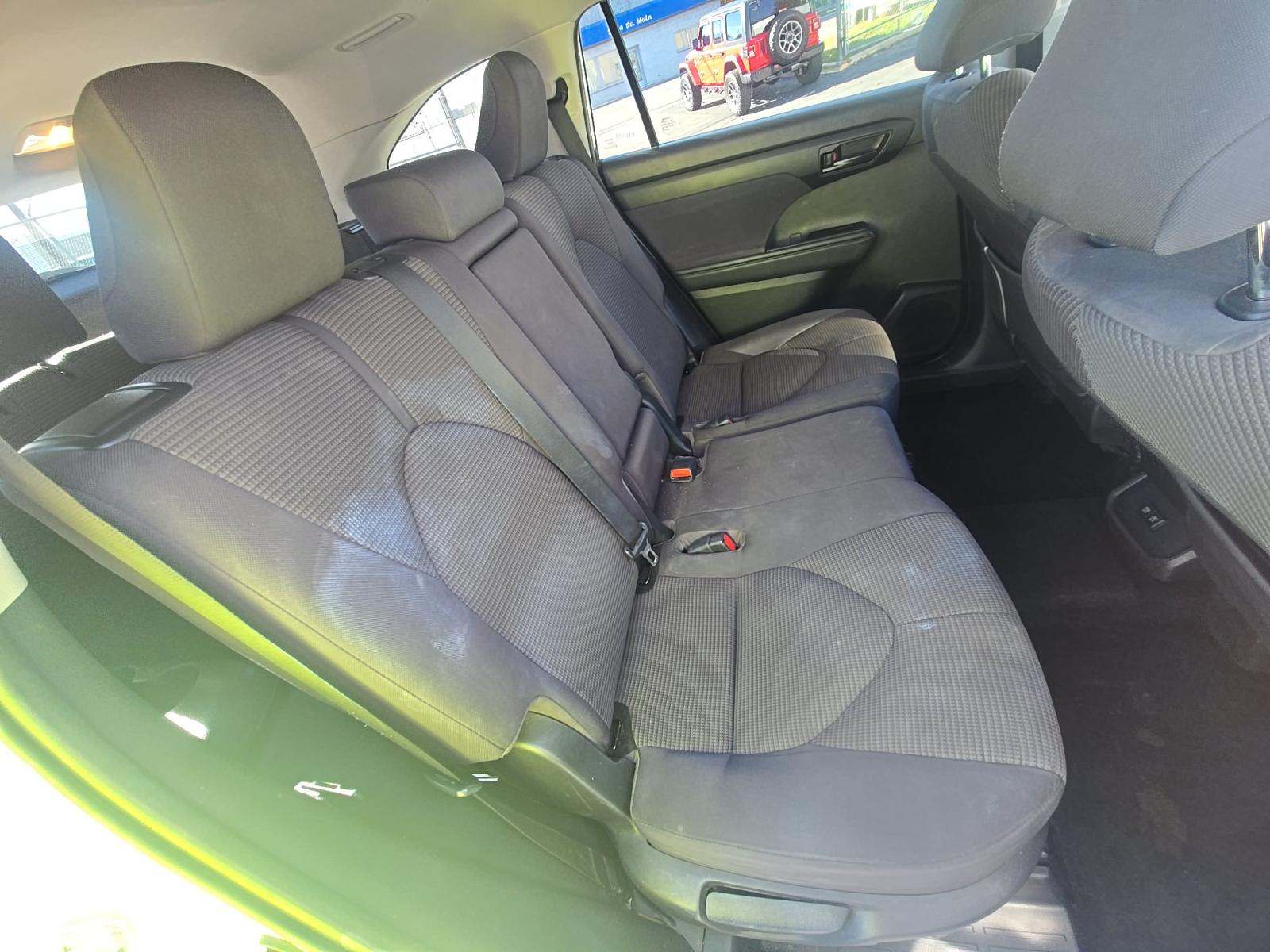 2021 Toyota Highlander LE AWD