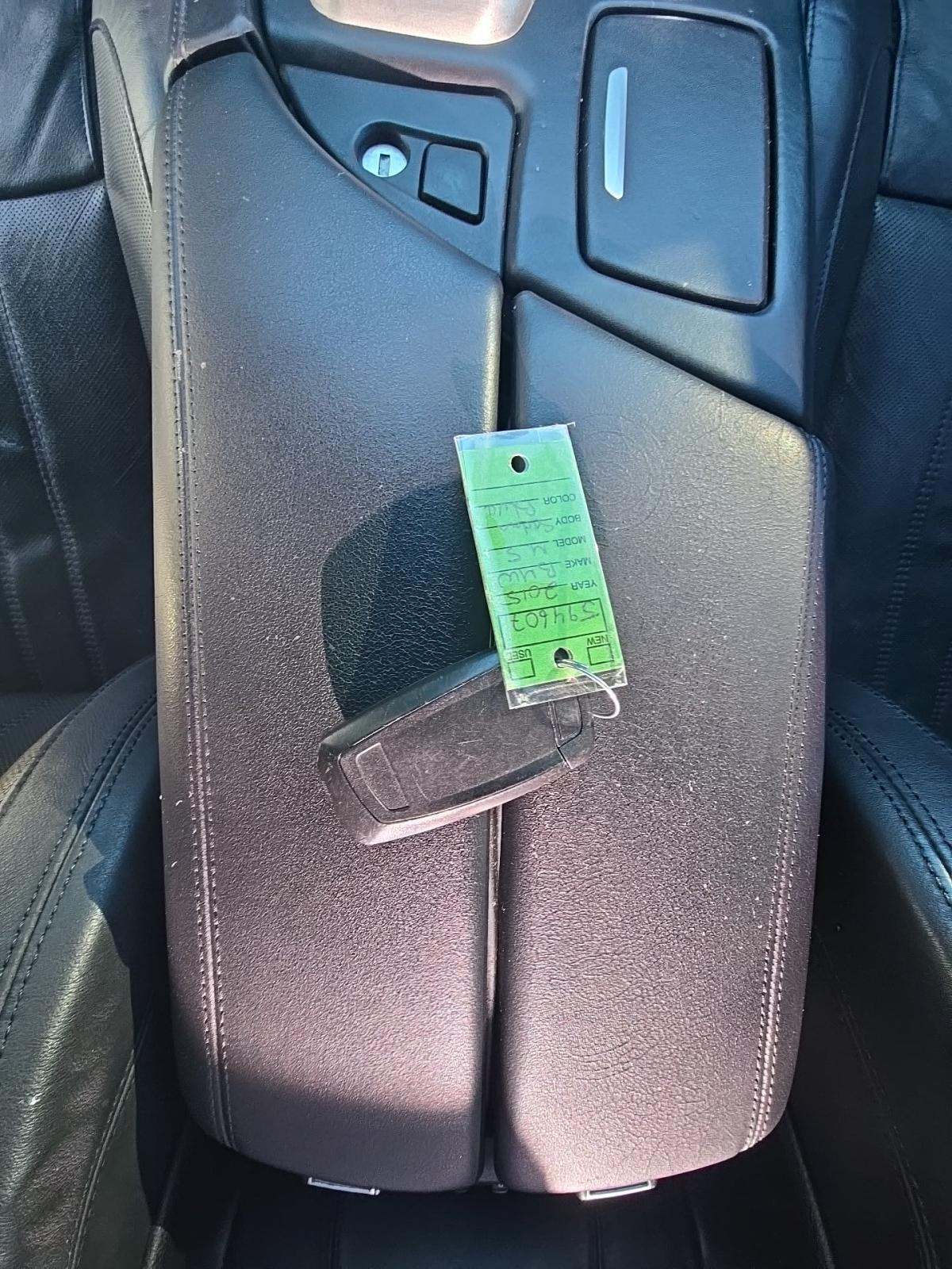 2015 BMW M5 Base RWD