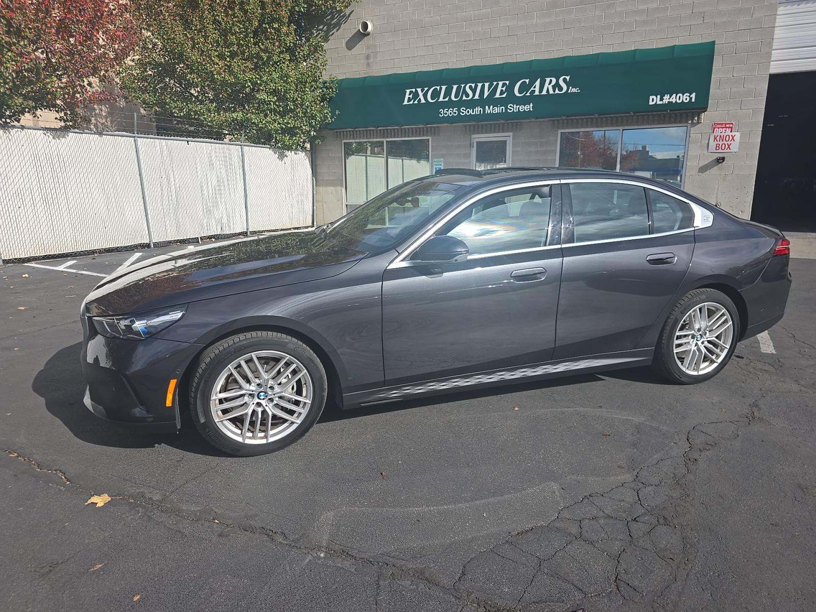 2025 BMW 5 Series 540i xDrive AWD
