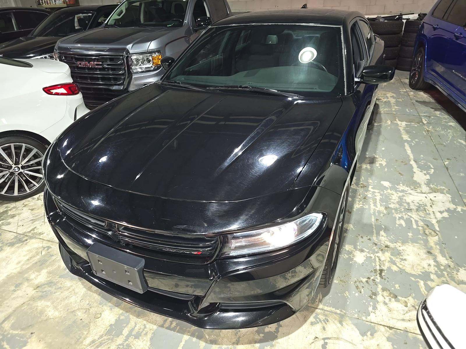 2017 Dodge Charger SXT AWD