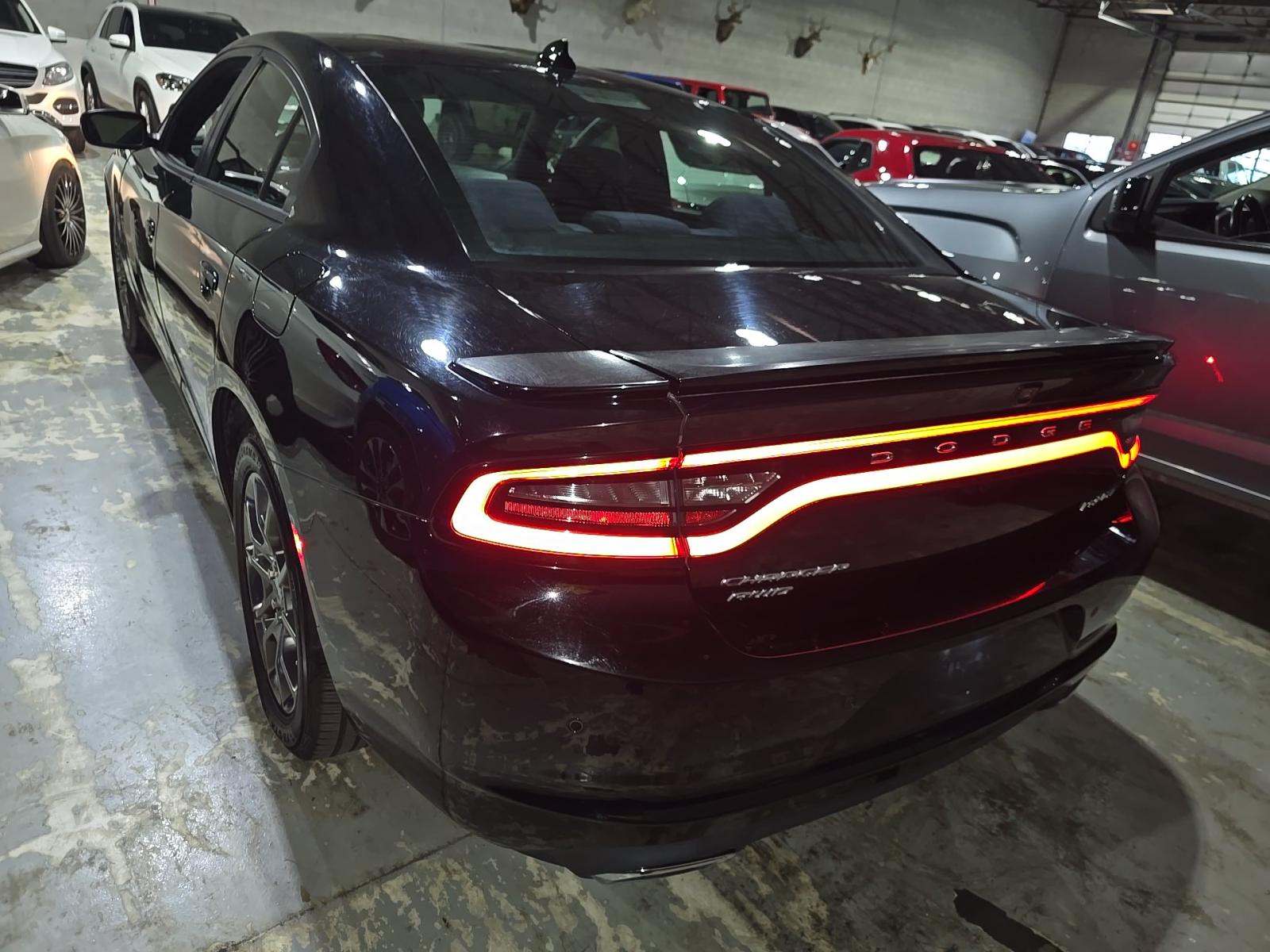 2017 Dodge Charger SXT AWD