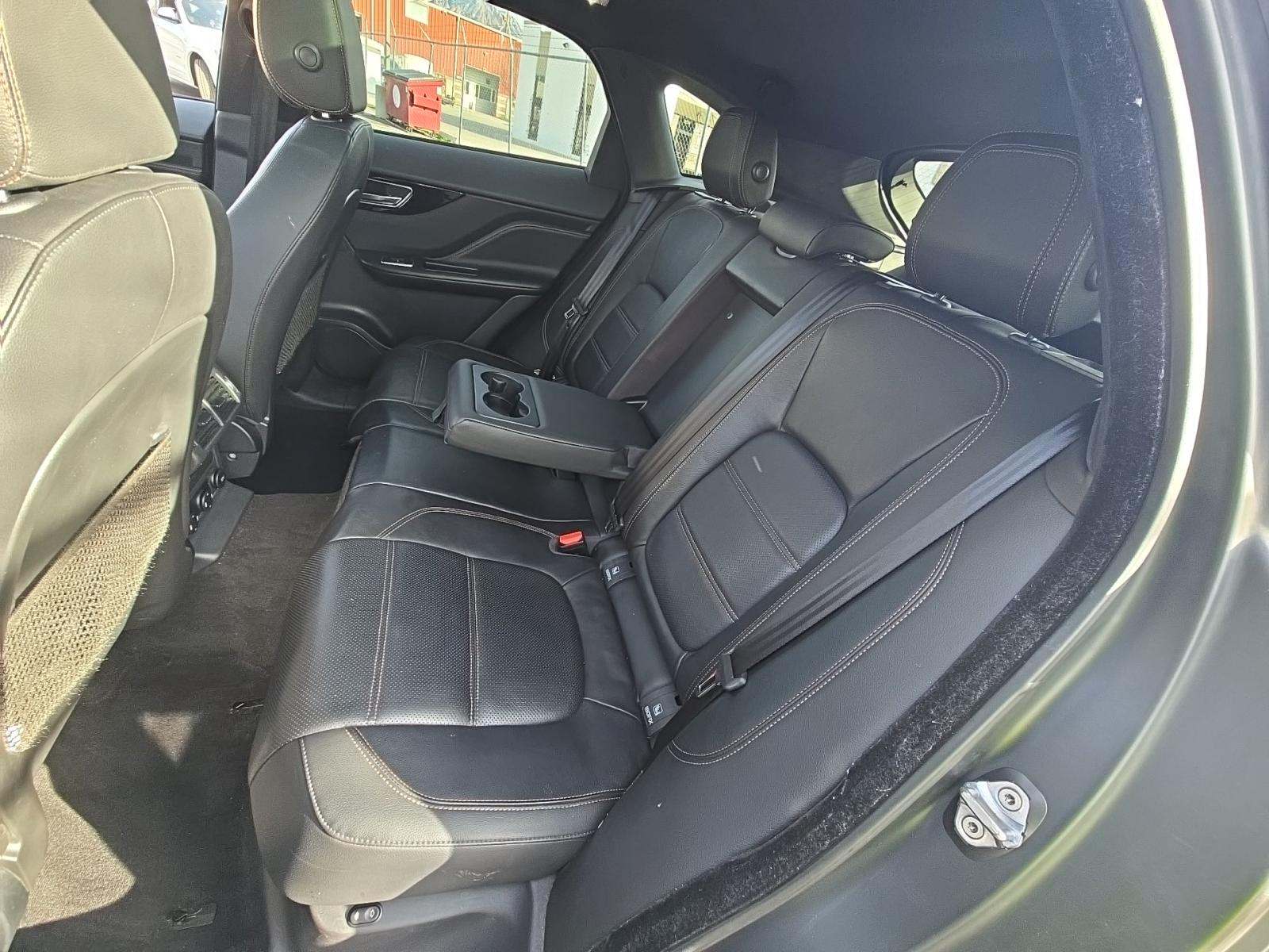 2017 Jaguar F-PACE 35t Prestige AWD