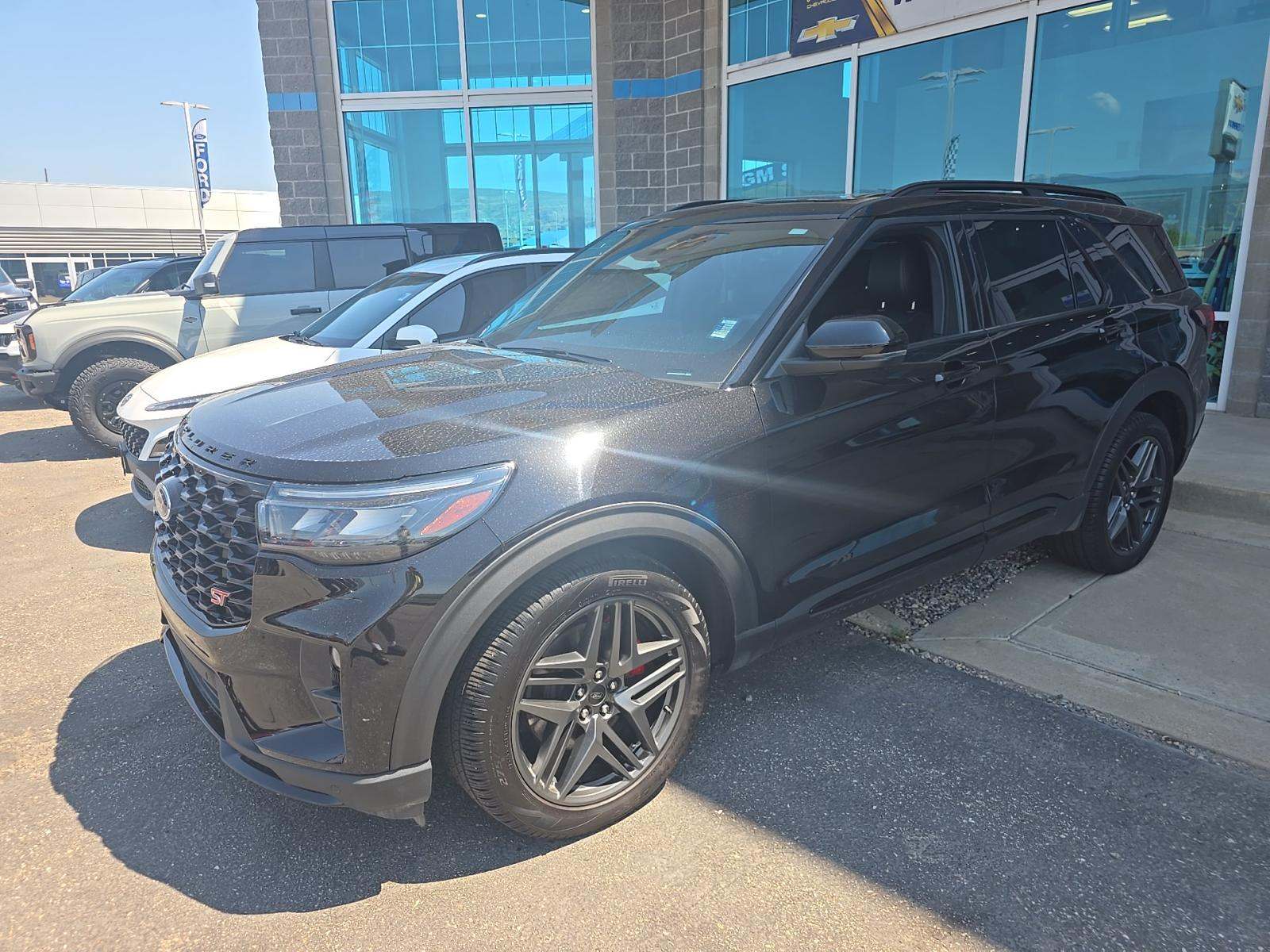 2025 Ford Explorer ST AWD