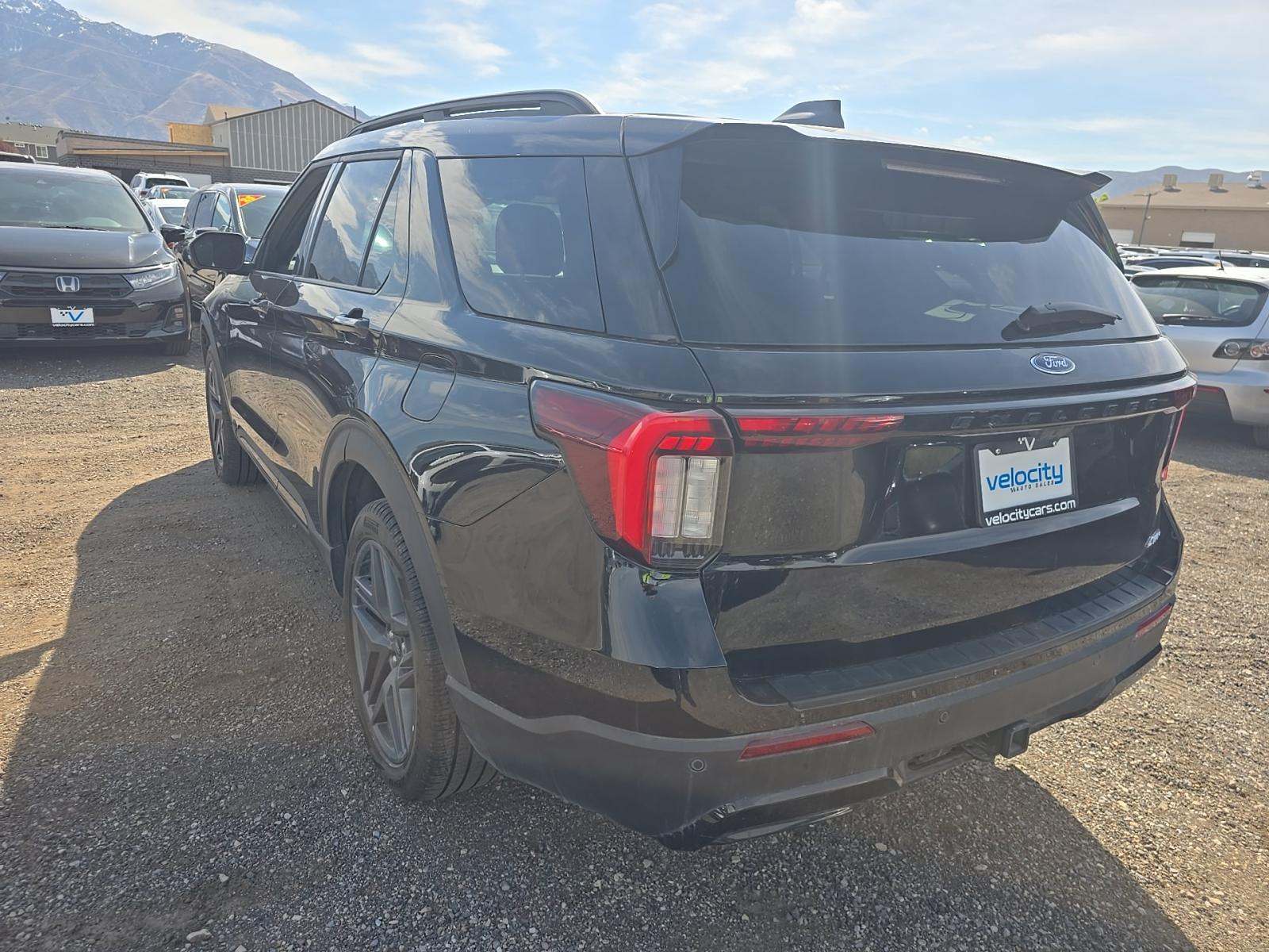 FORD EXPLORER - 2