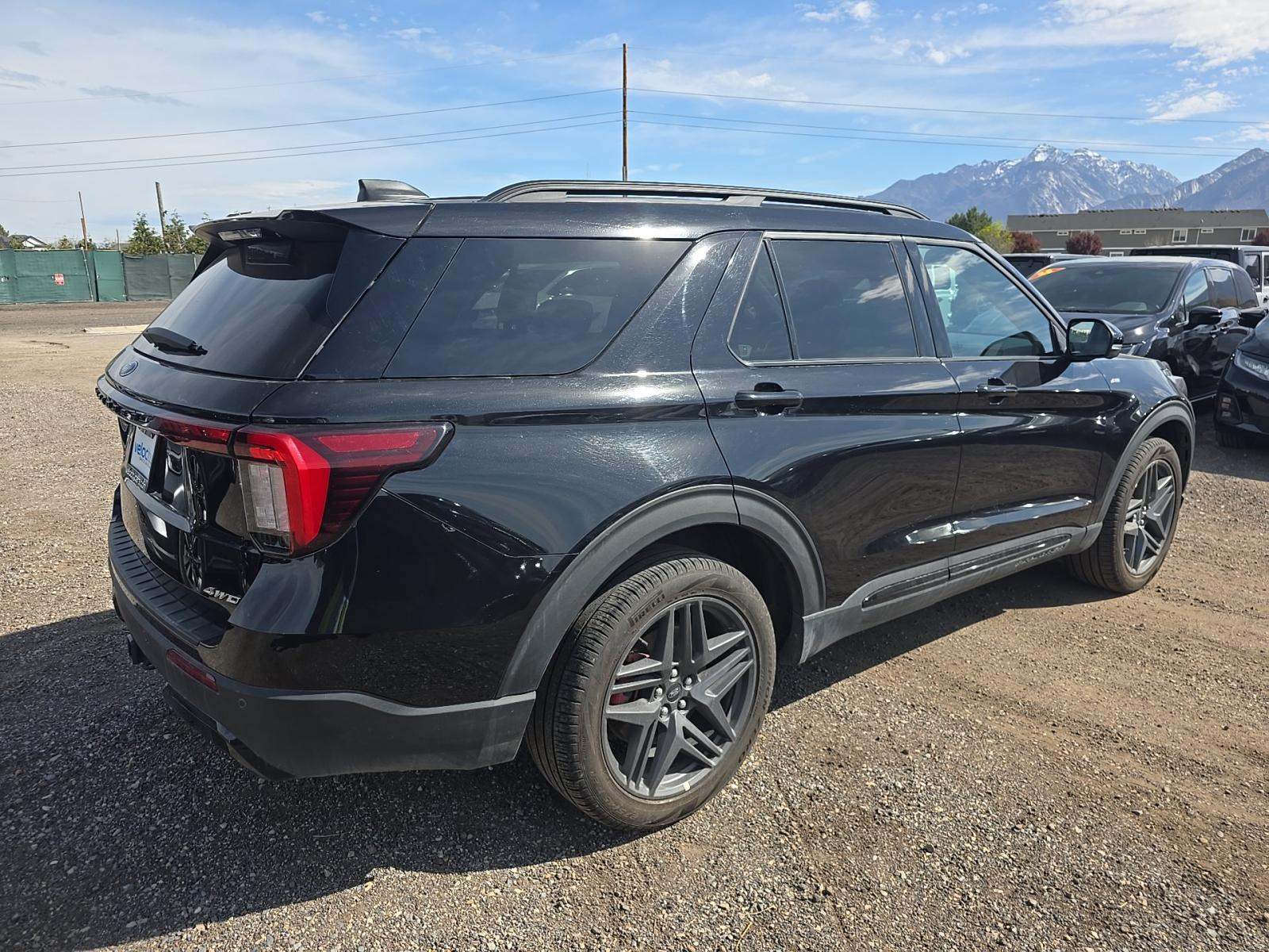 FORD EXPLORER - 3