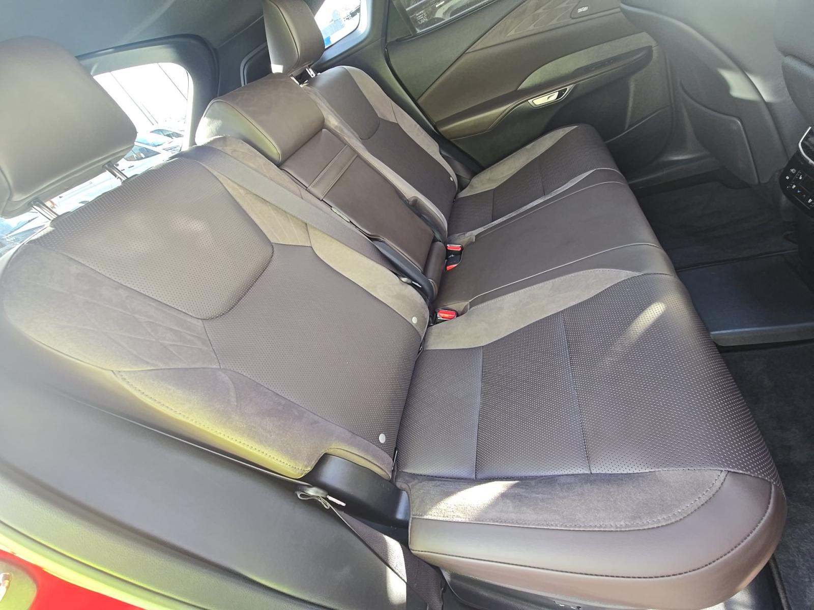 2024 Lexus RX 450h+ Luxury AWD