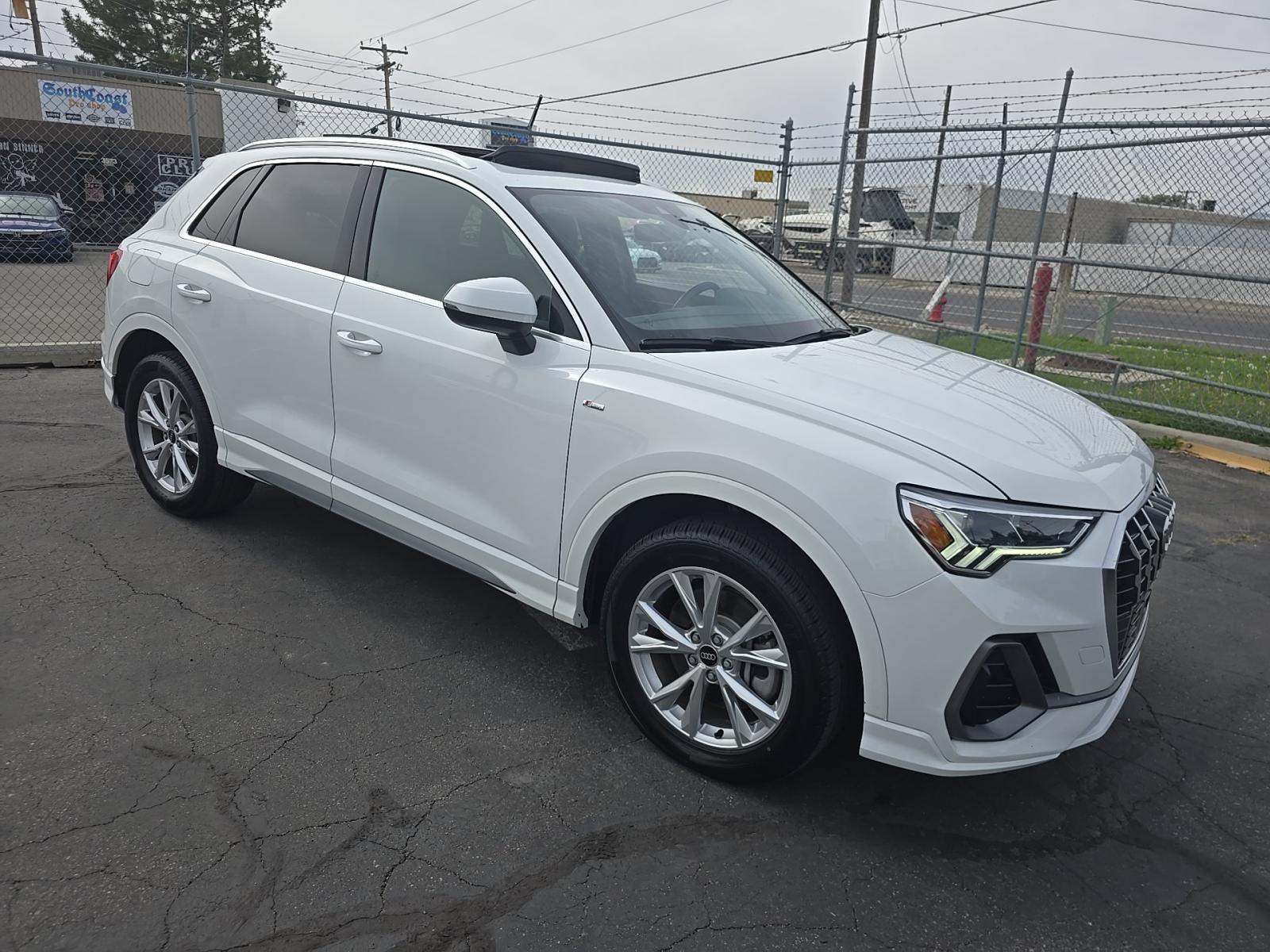 2023 Audi Q3 S line Premium AWD