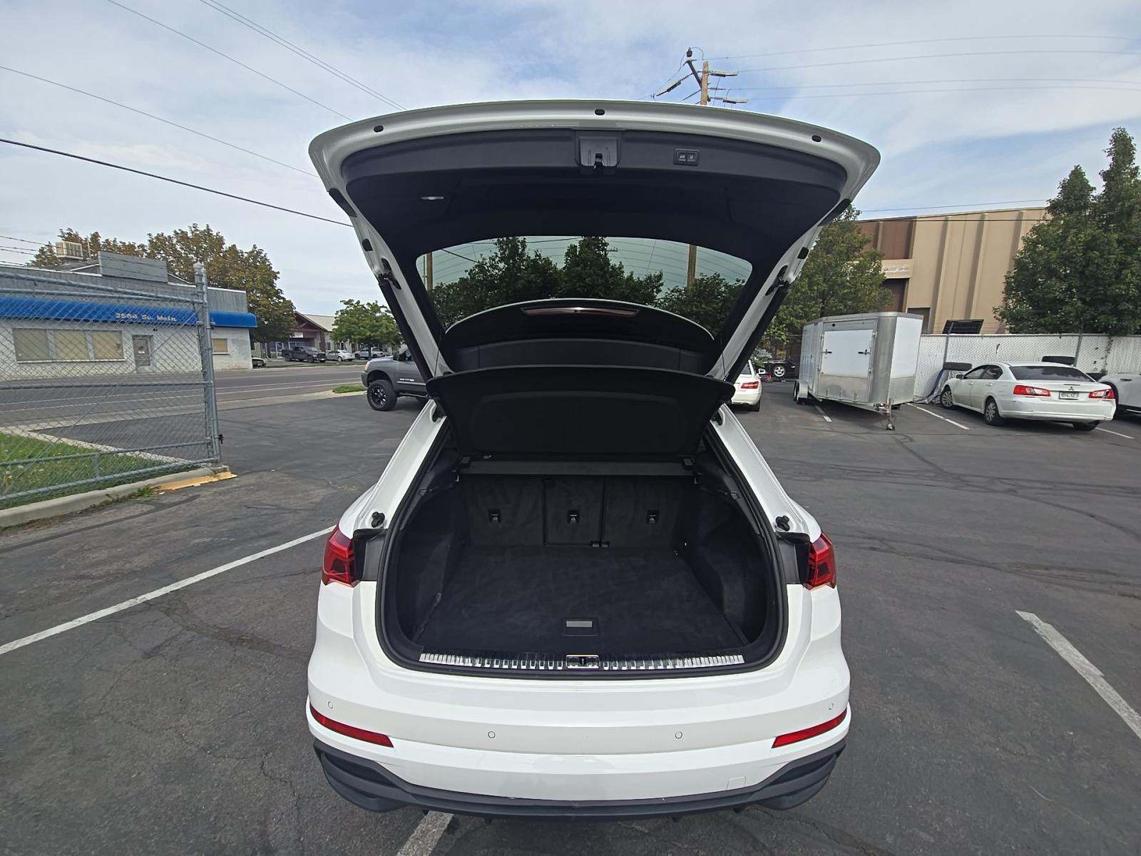 2023 Audi Q3 S line Premium AWD