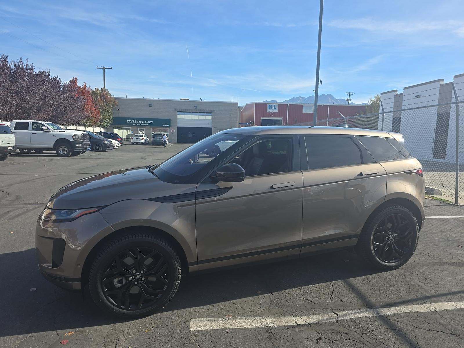 2020 Land Rover Range Rover Evoque SE AWD