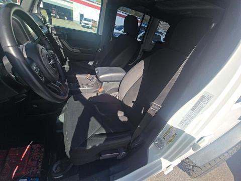 JEEP UNLIMITED SPORT - 6