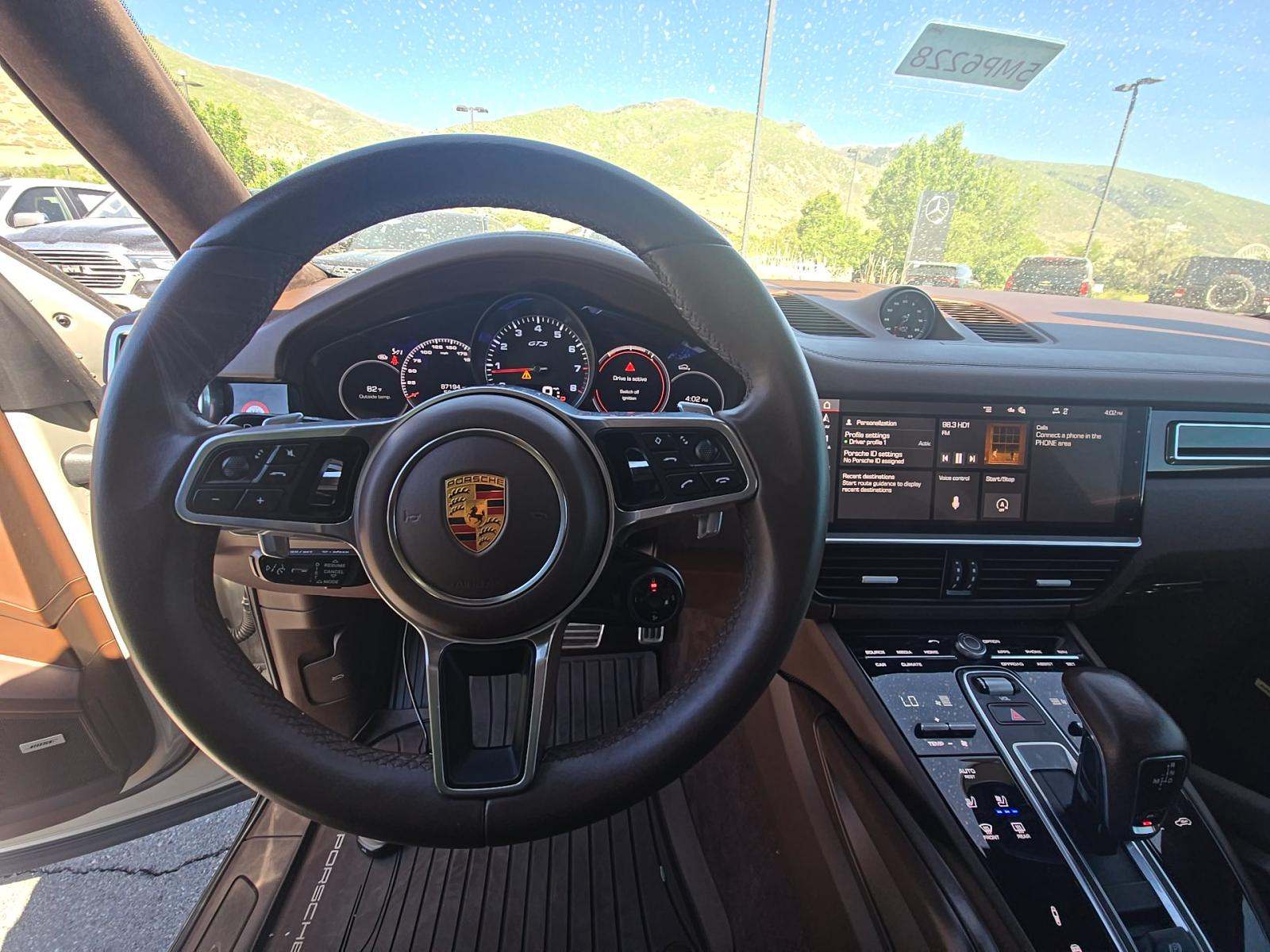 PORSCHE CAYENNE - 10