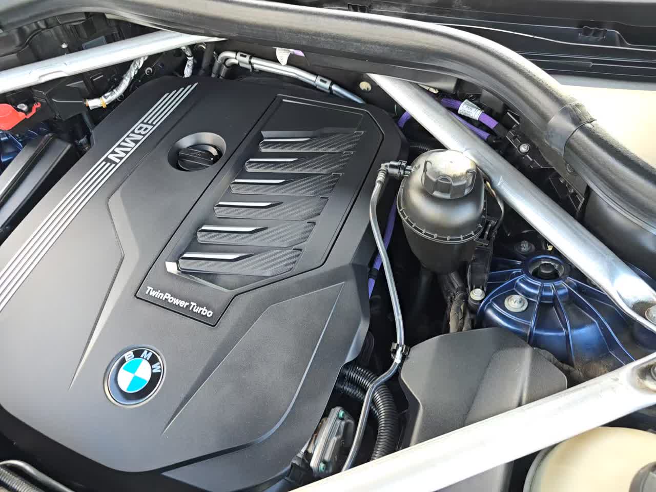 2023 BMW X5 xDrive40i AWD