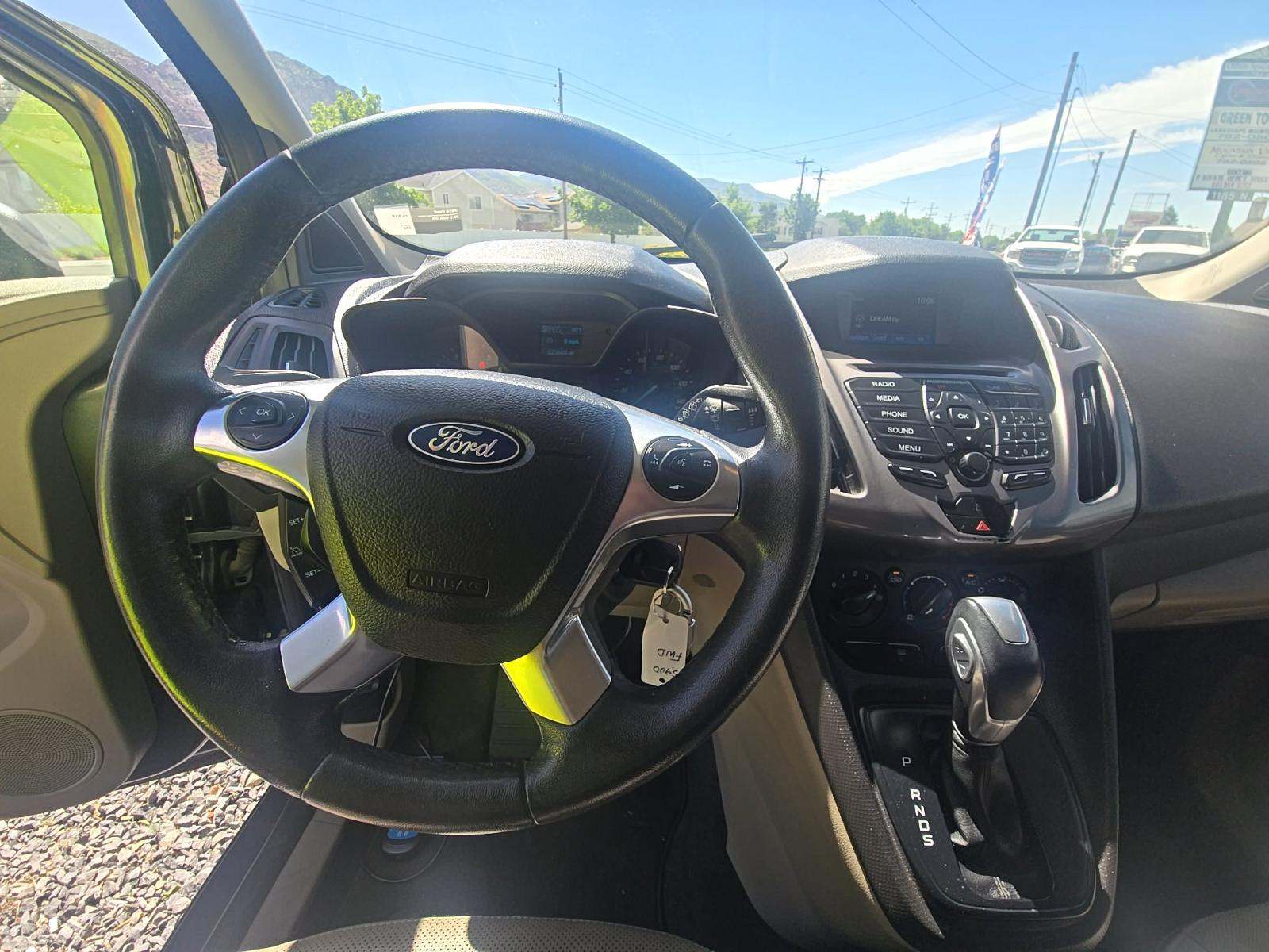 FORD TRANSIT CONNECT - 10