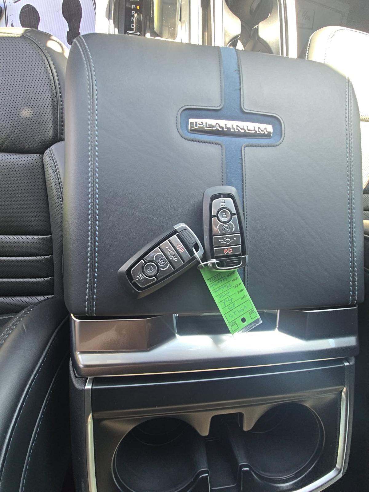 FORD F-150 - 8