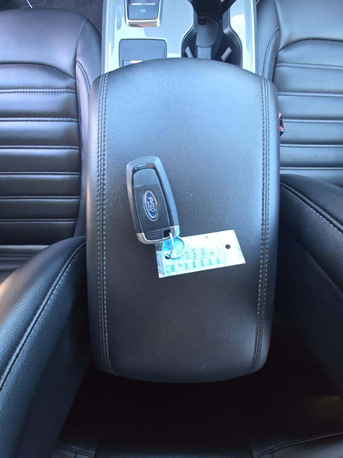 FORD EDGE - 8