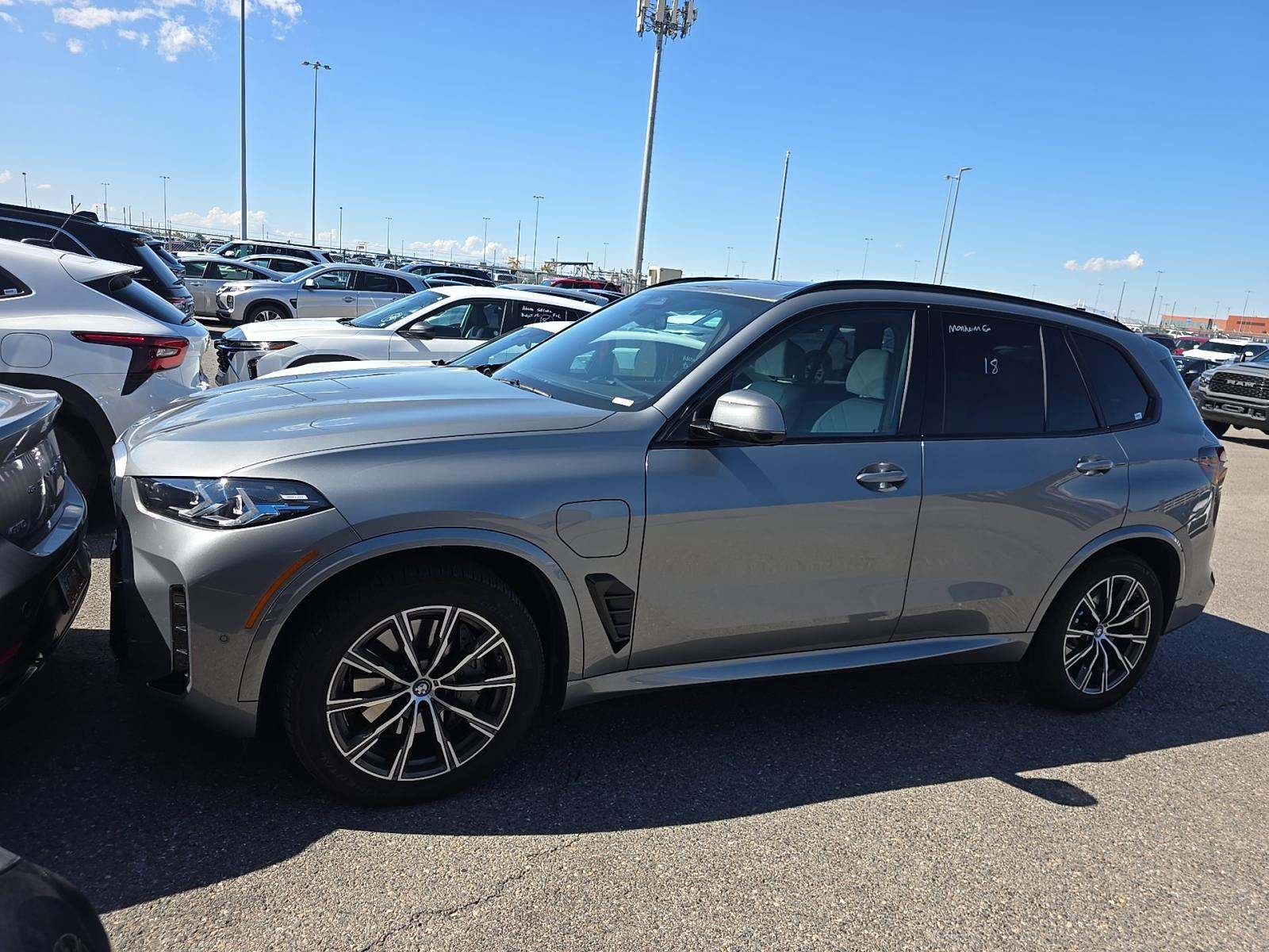 2025 BMW X5 xDrive50e AWD