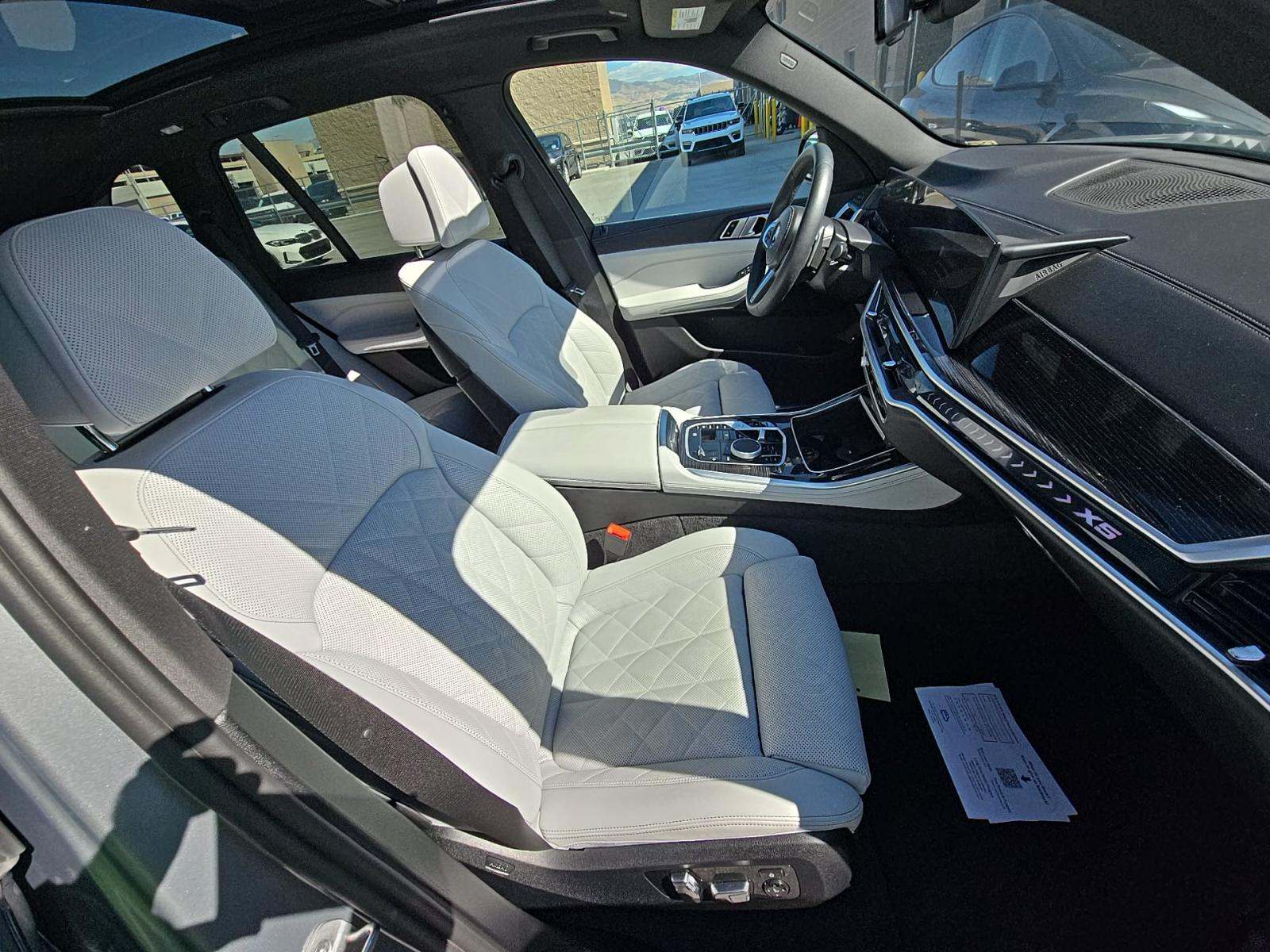 2025 BMW X5 xDrive50e AWD