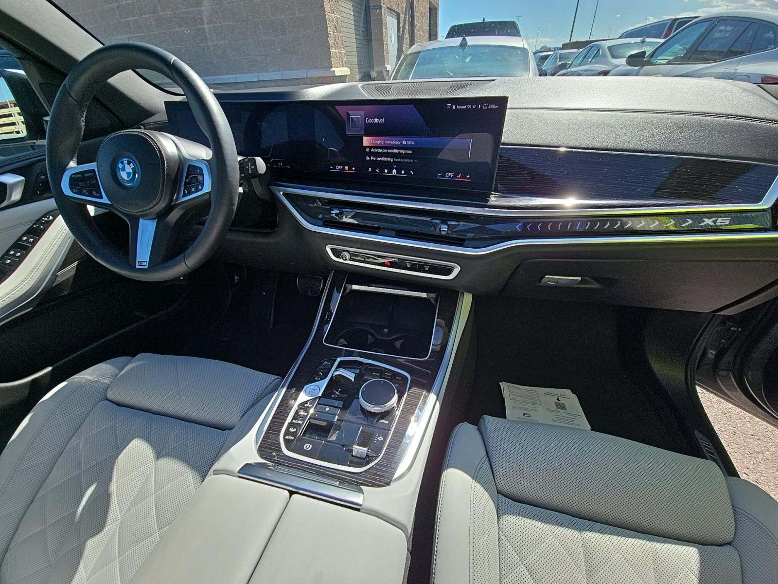 2025 BMW X5 xDrive50e AWD