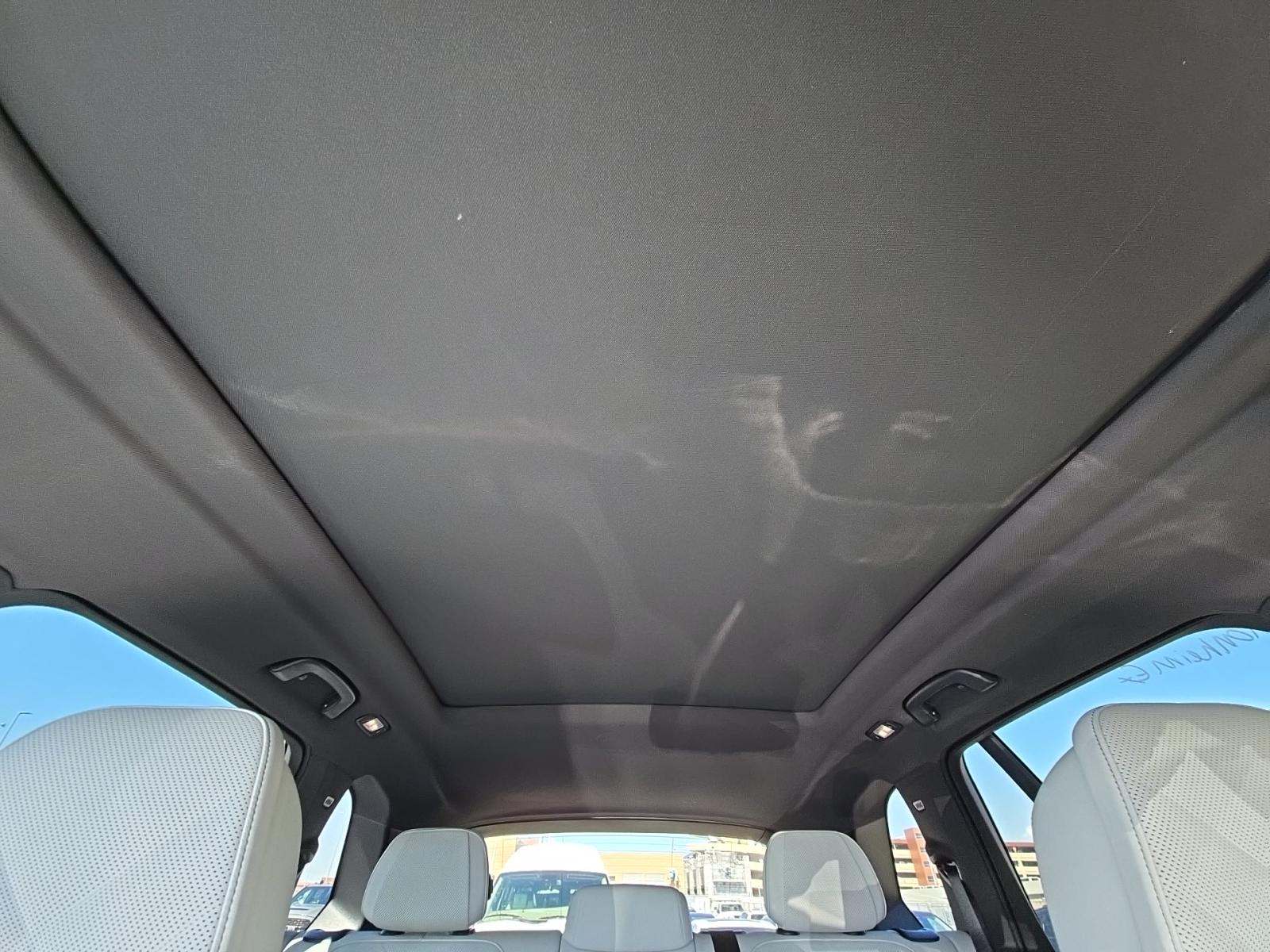 2025 BMW X5 xDrive50e AWD