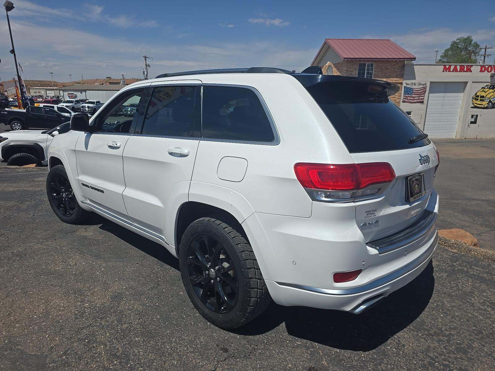 2020 Jeep Grand Cherokee Summit AWD