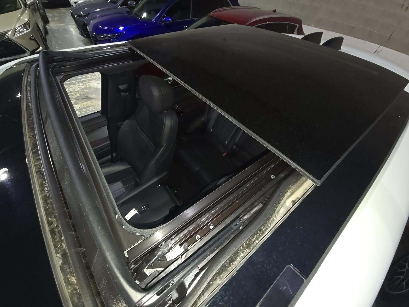 2024 Land Rover Range Rover Sport Dynamic SE AWD