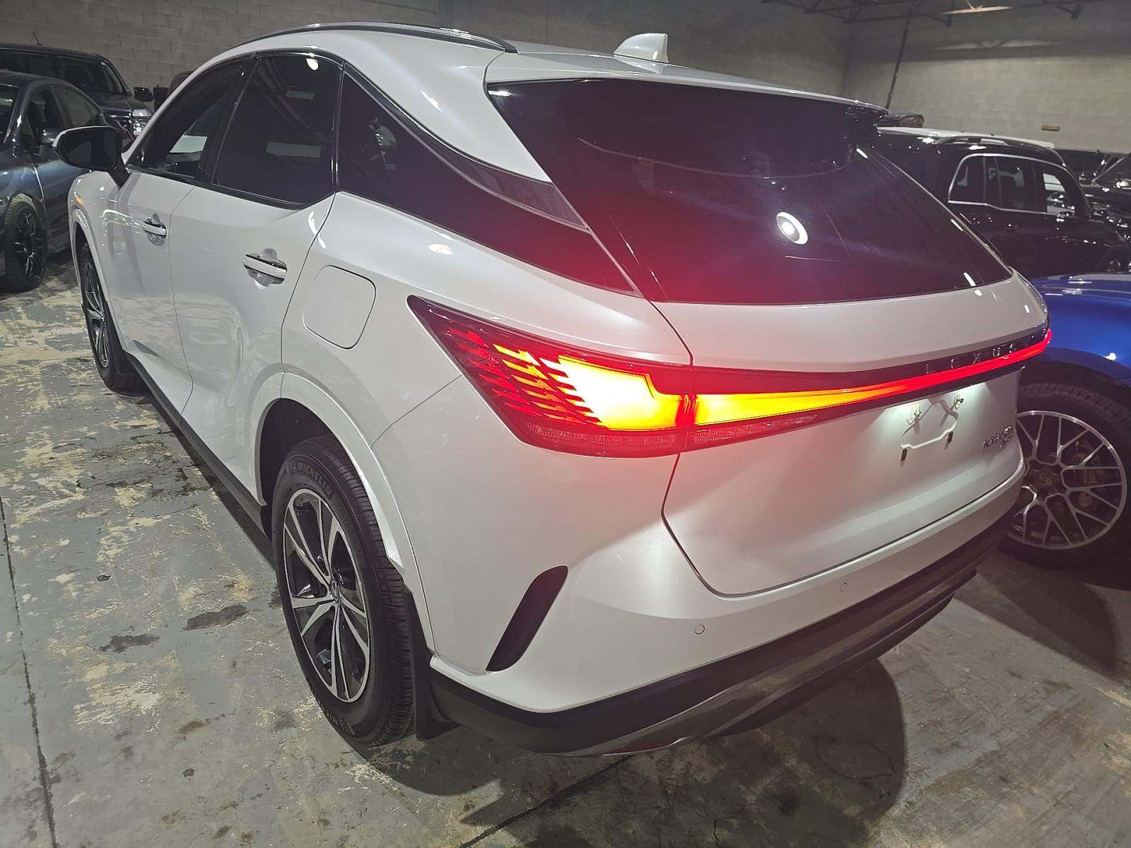 2023 Lexus RX RX 350h Luxury AWD