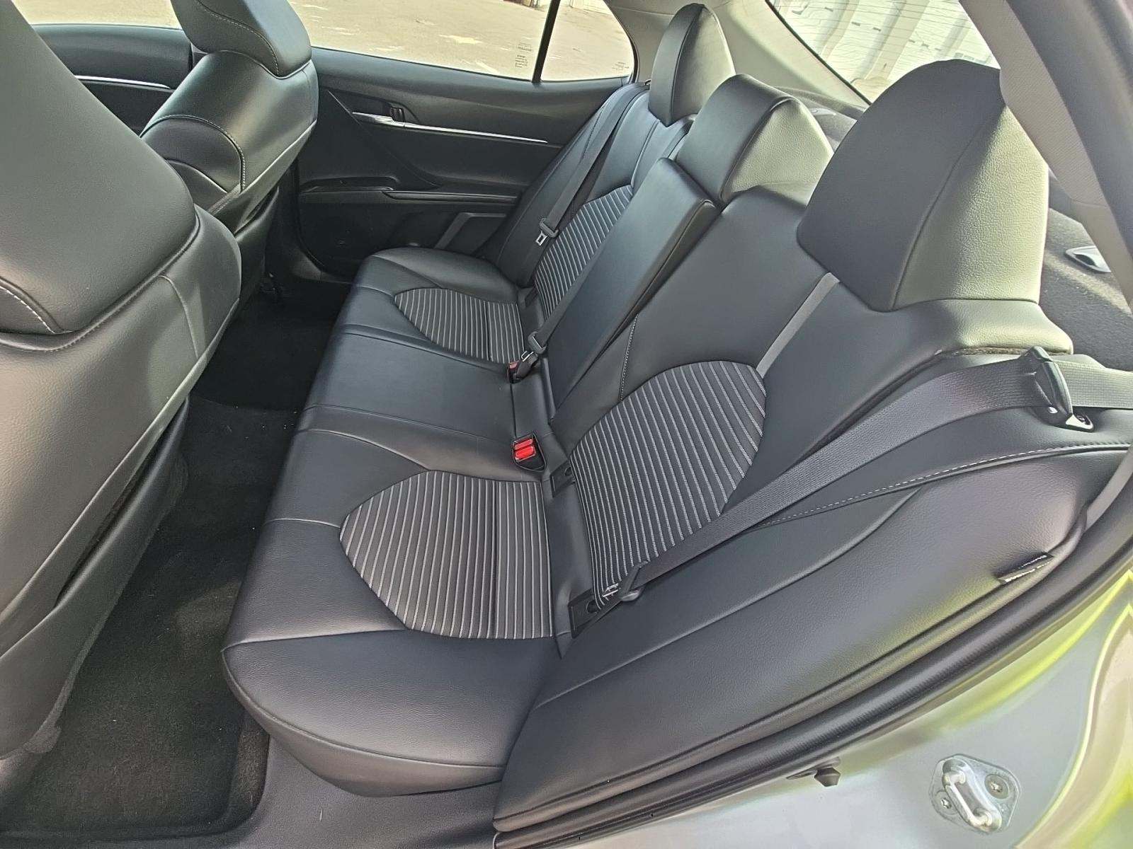 2023 Toyota Camry SE FWD