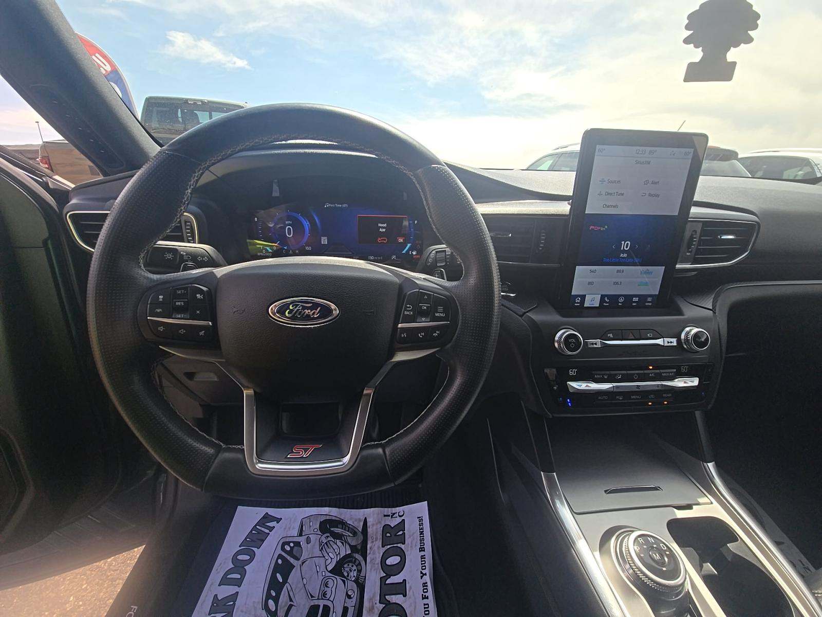 FORD EXPLORER - 10