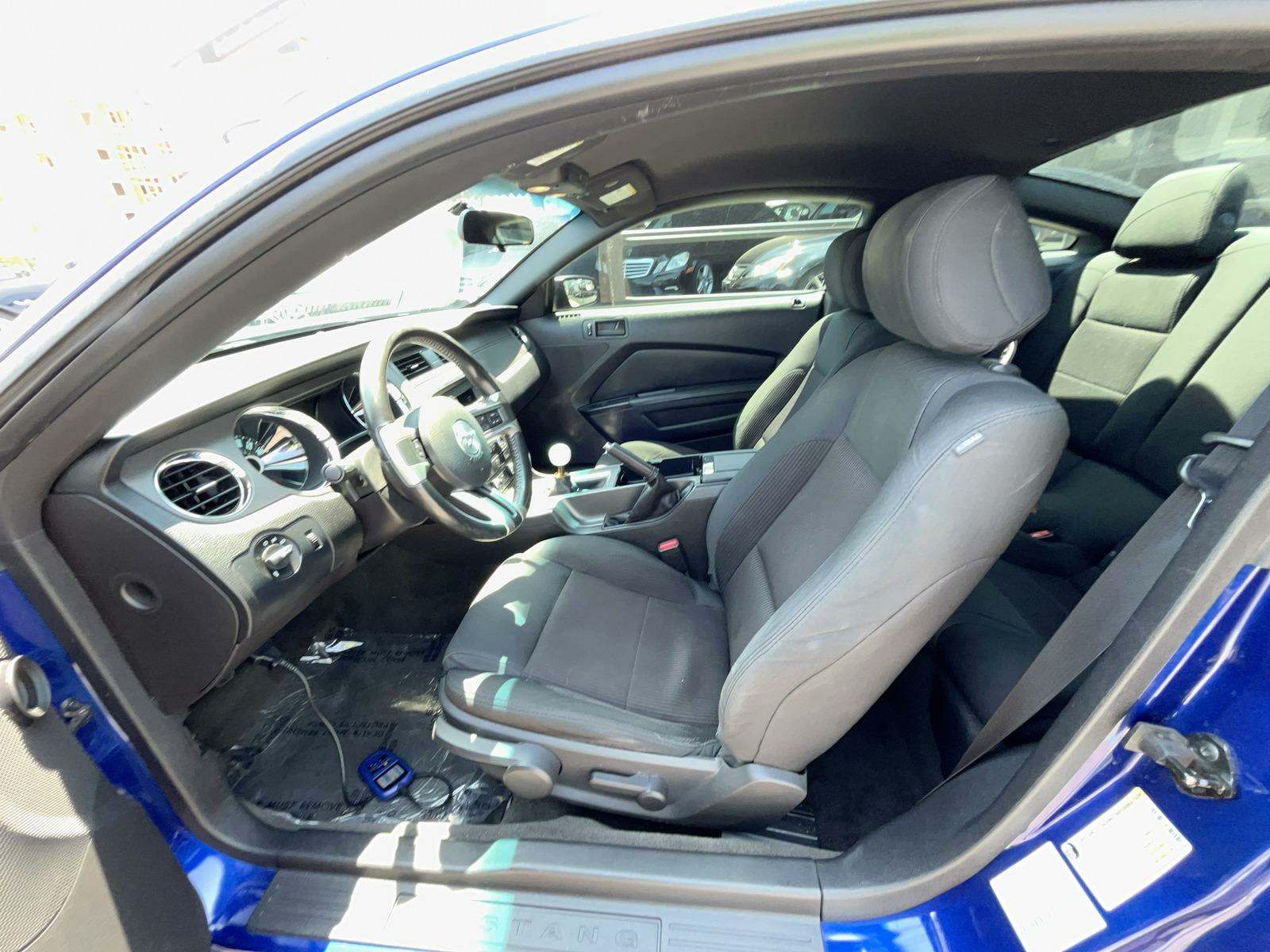 2014 Ford Mustang GT RWD