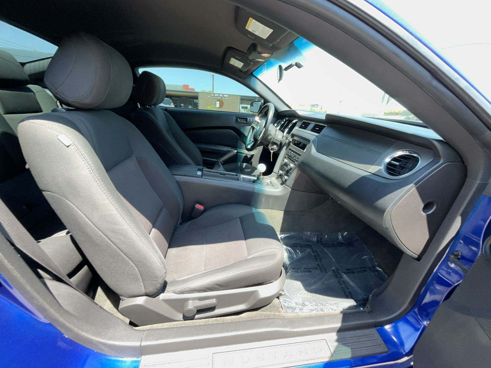 2014 Ford Mustang GT RWD