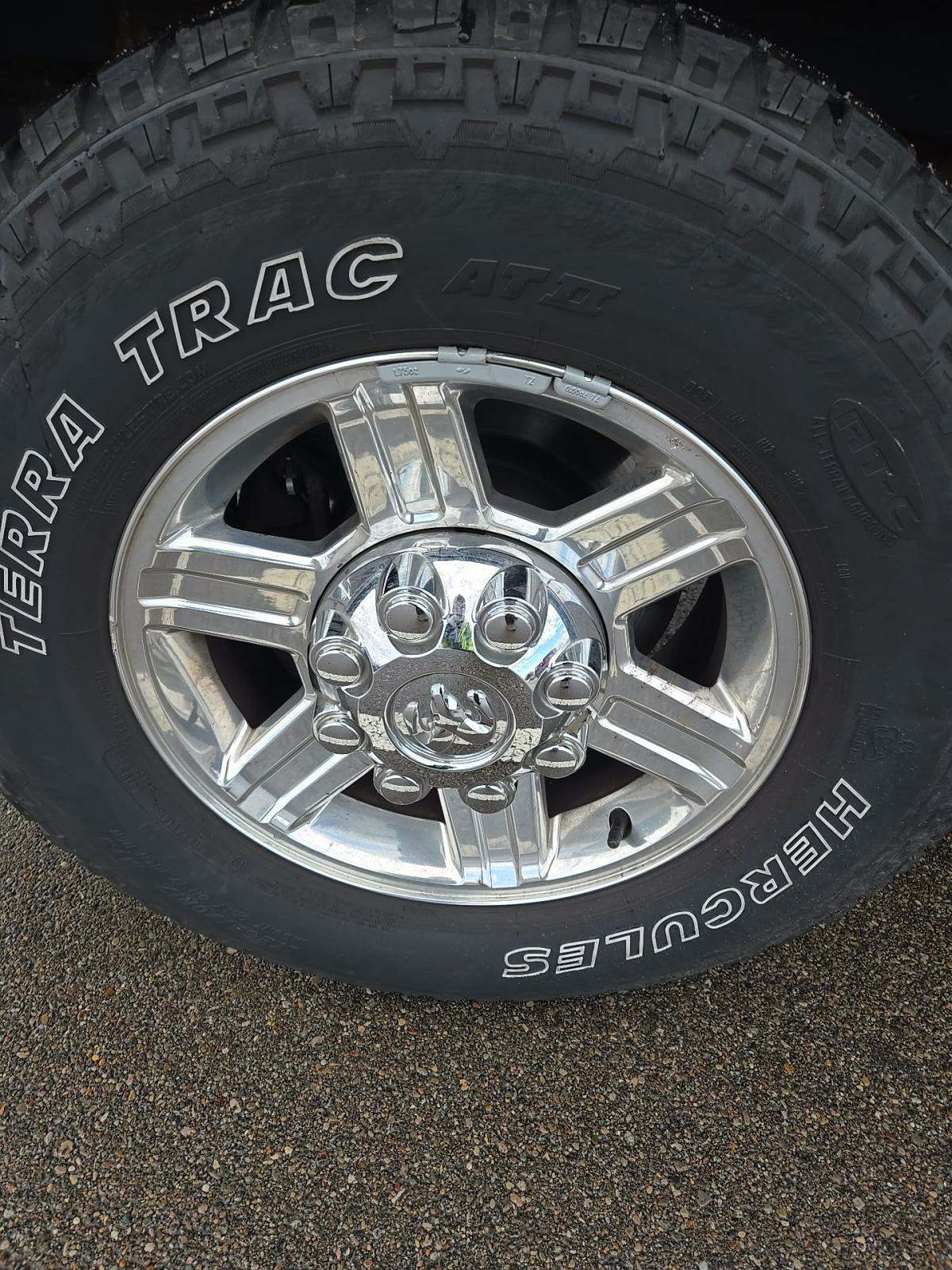 2010 Dodge Ram 2500 Laramie AWD