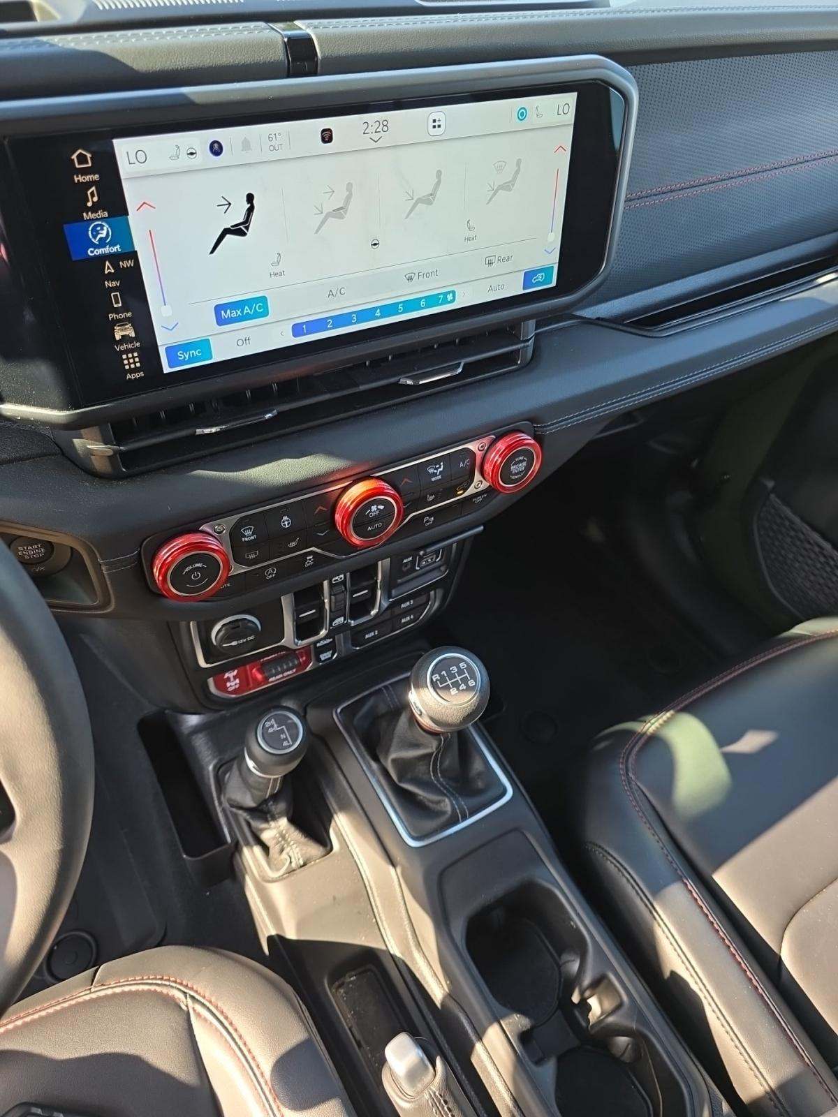 2024 Jeep Wrangler Rubicon X AWD