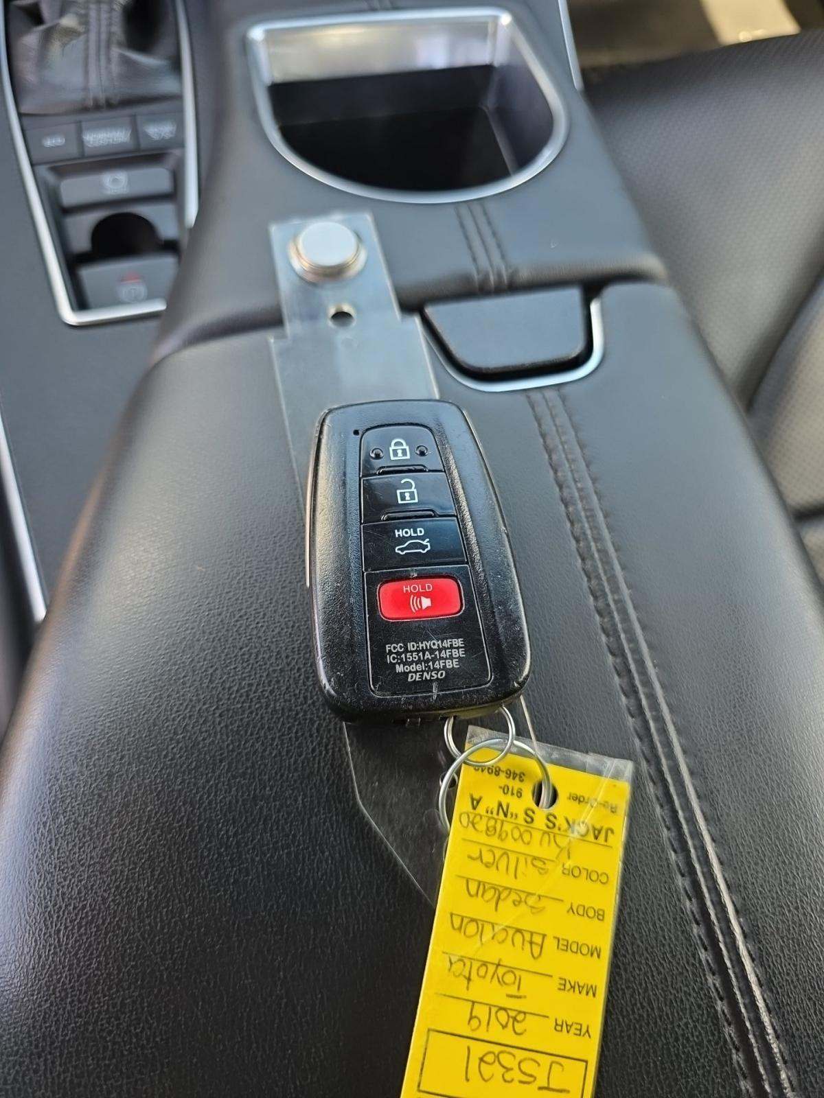 2019 Toyota Avalon Touring FWD