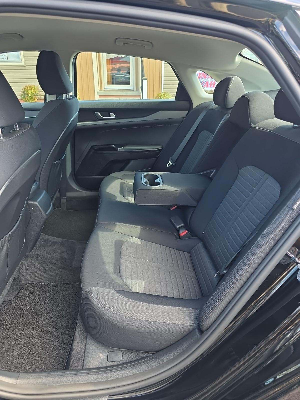 2025 Kia K5 LXS FWD