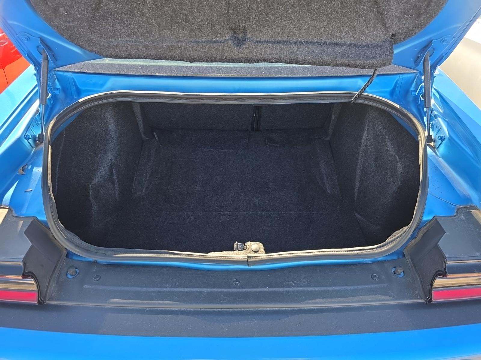 2023 Dodge Challenger SXT RWD