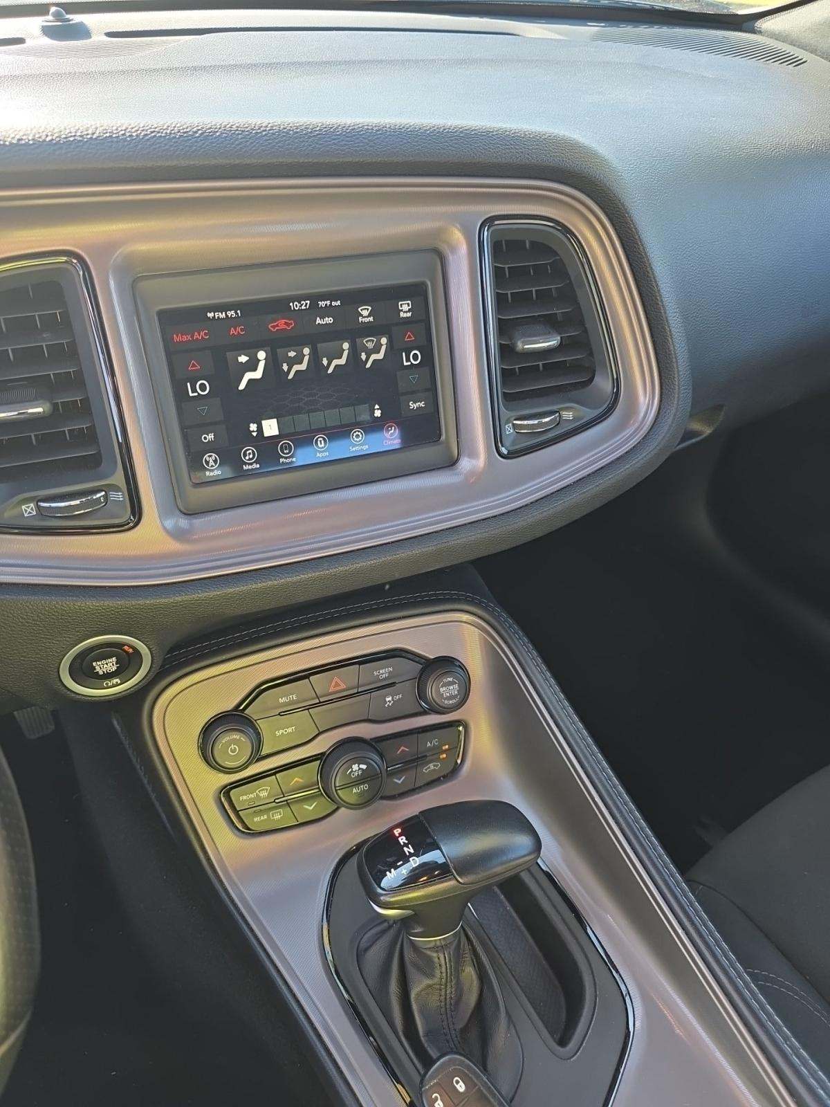 2023 Dodge Challenger SXT RWD