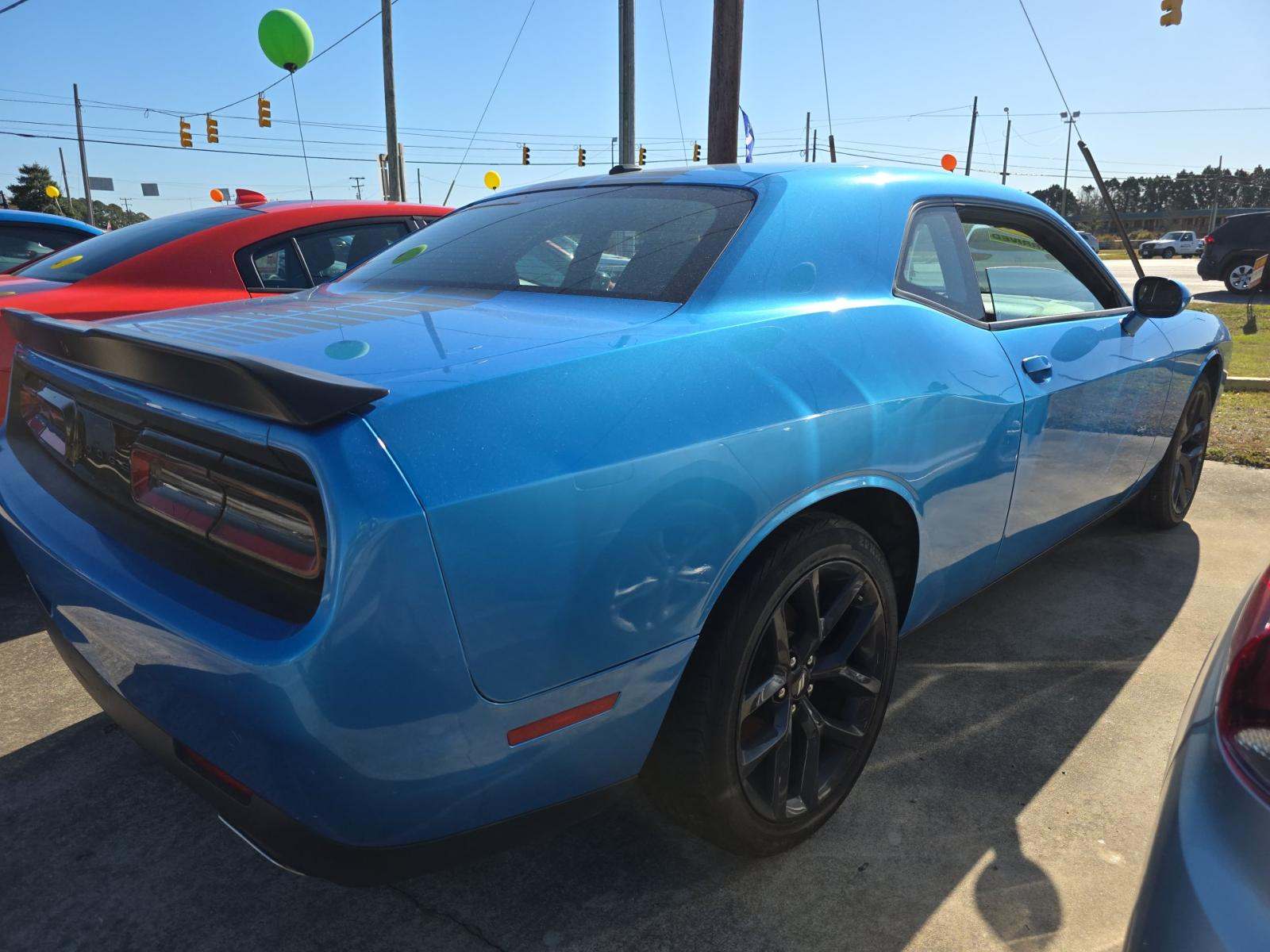 2023 Dodge Challenger SXT RWD