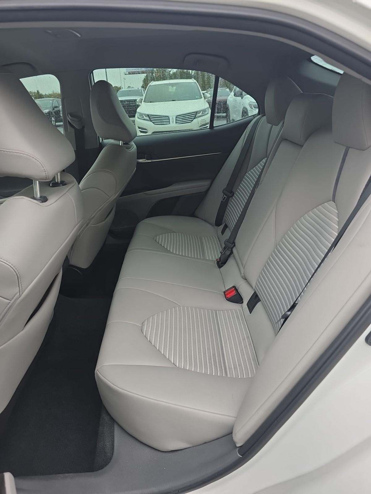 2024 Toyota Camry SE FWD