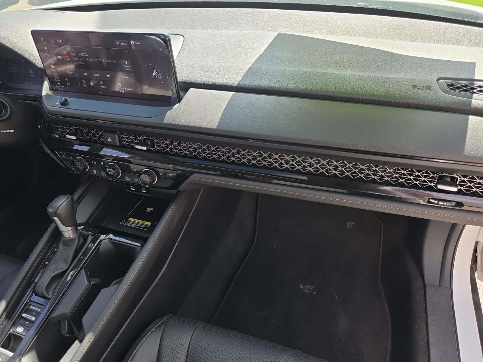 2024 Honda Accord Hybrid Touring FWD