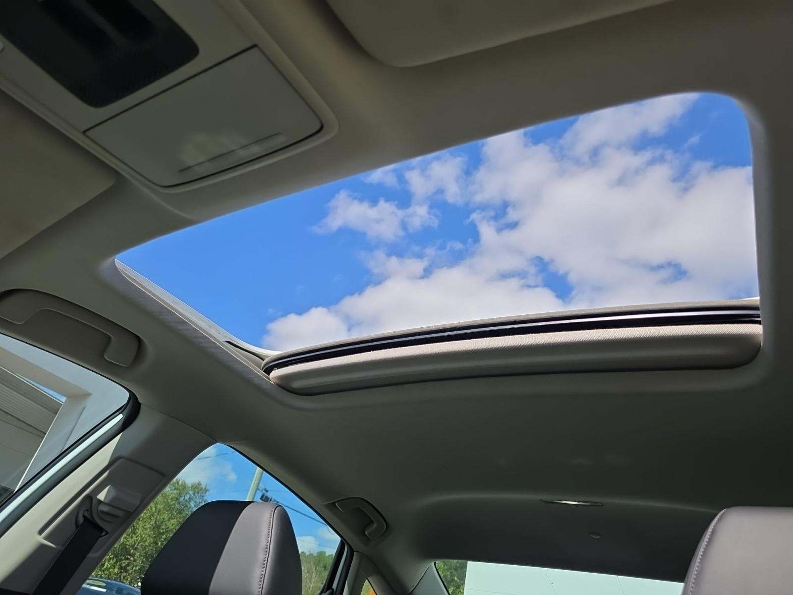 2024 Honda Accord Hybrid Touring FWD