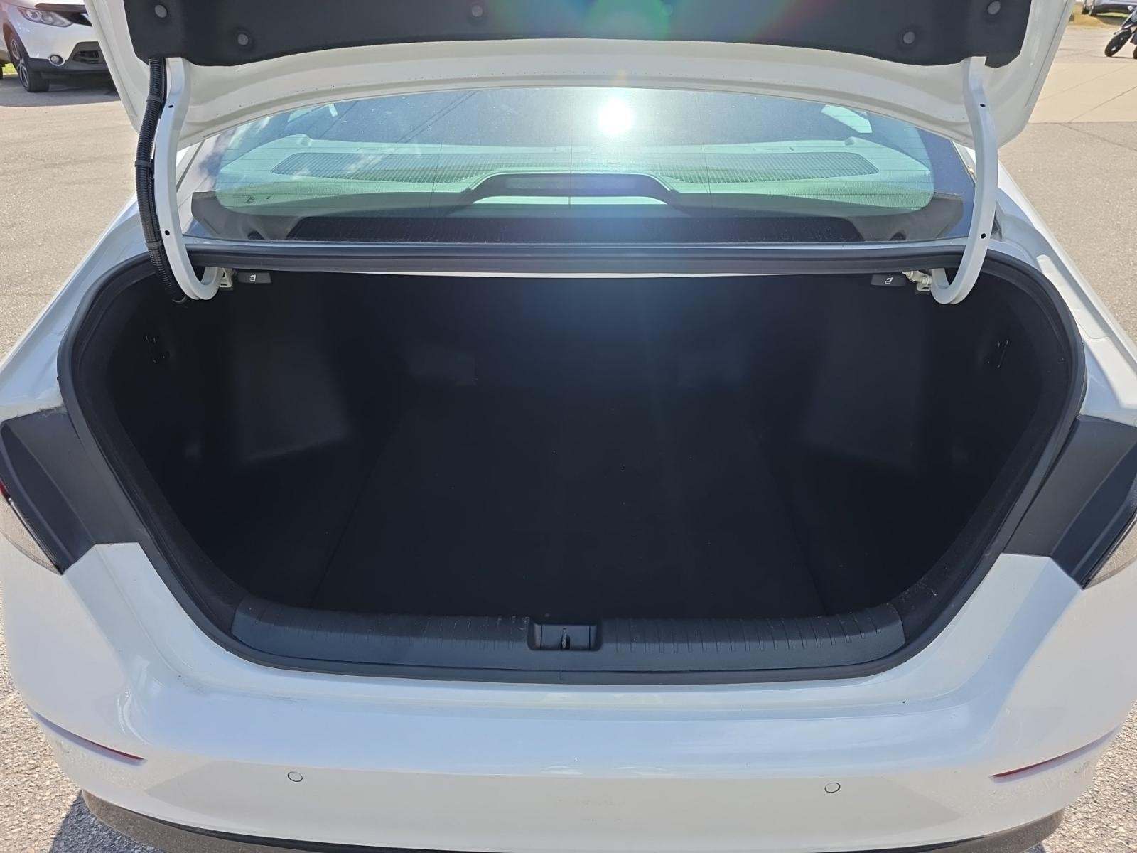 2024 Honda Accord Hybrid Touring FWD