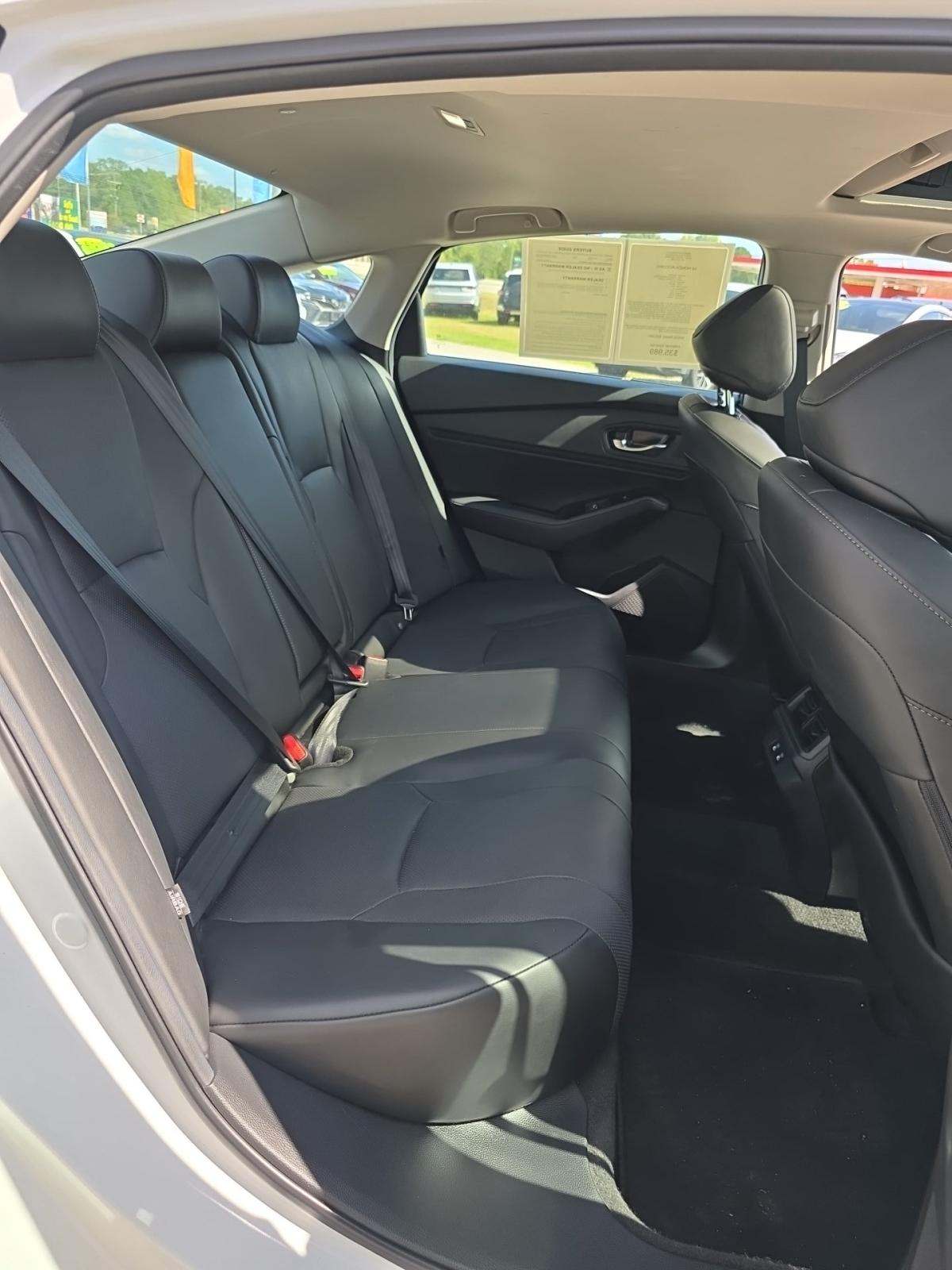 2024 Honda Accord Hybrid Touring FWD